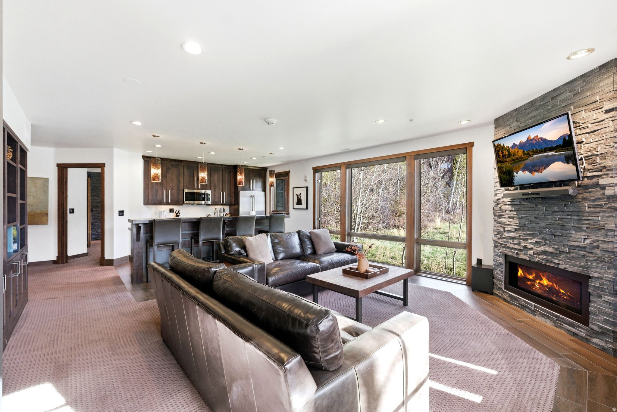 DEER VALLEY PHASE II CONDOMINIUM - Residential