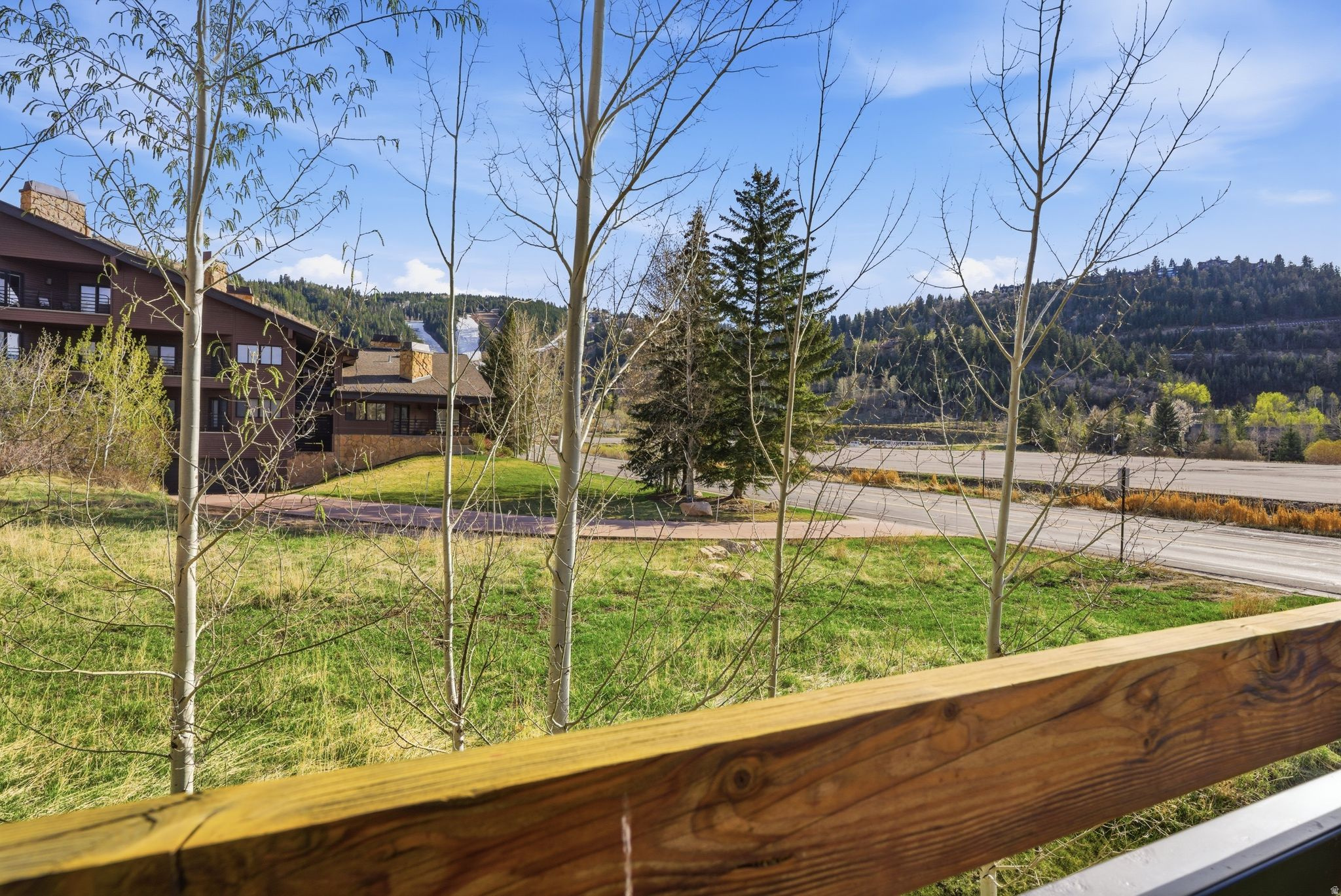 DEER VALLEY PHASE II CONDOMINIUM - Residential