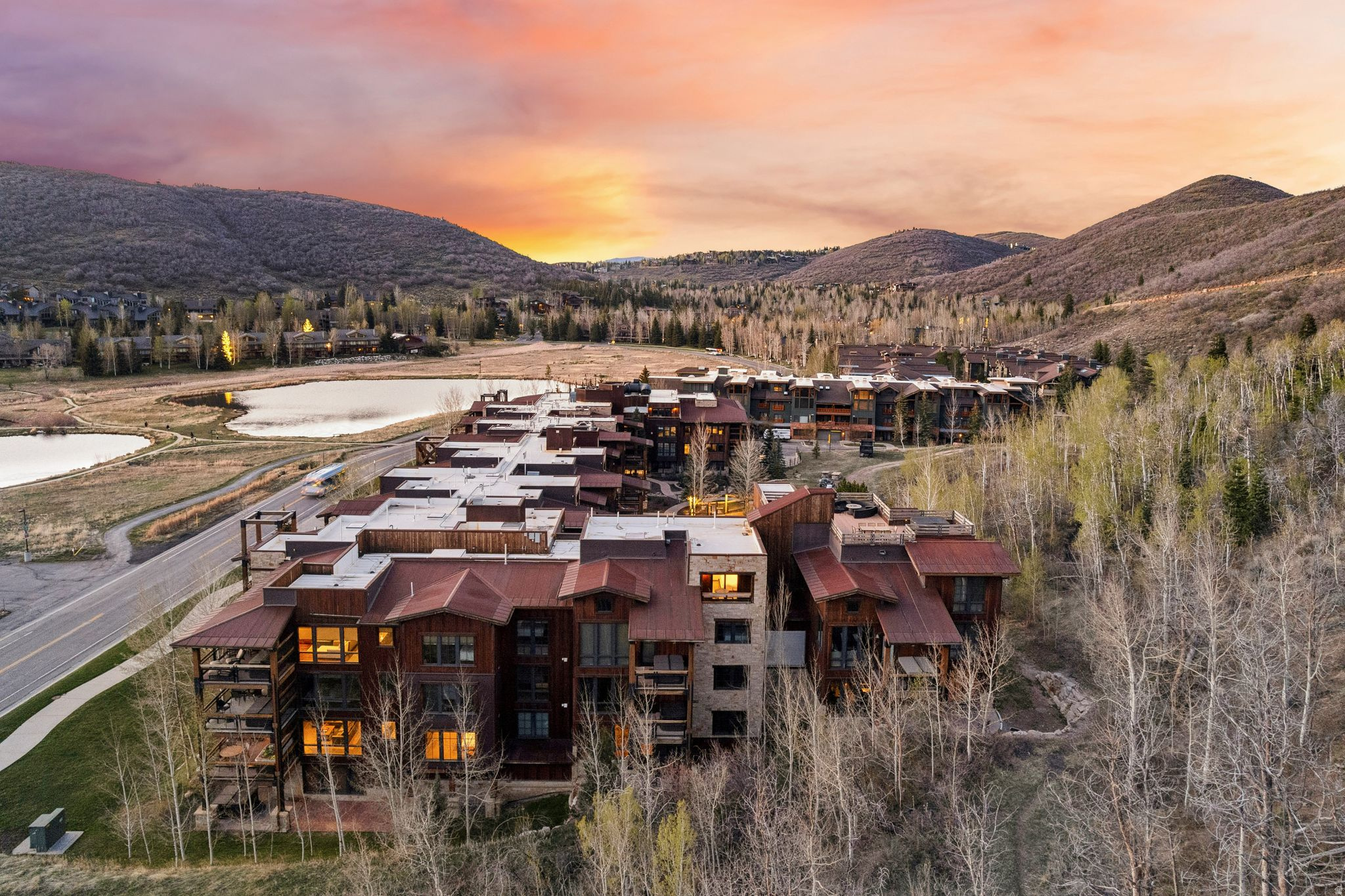 DEER VALLEY PHASE II CONDOMINIUM - Residential