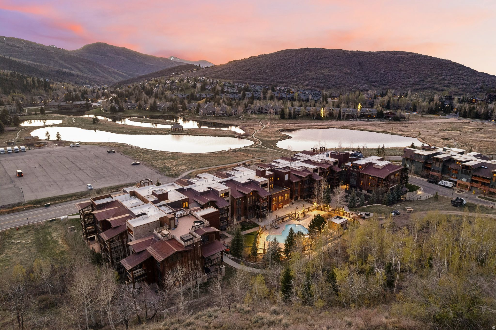 DEER VALLEY PHASE II CONDOMINIUM - Residential