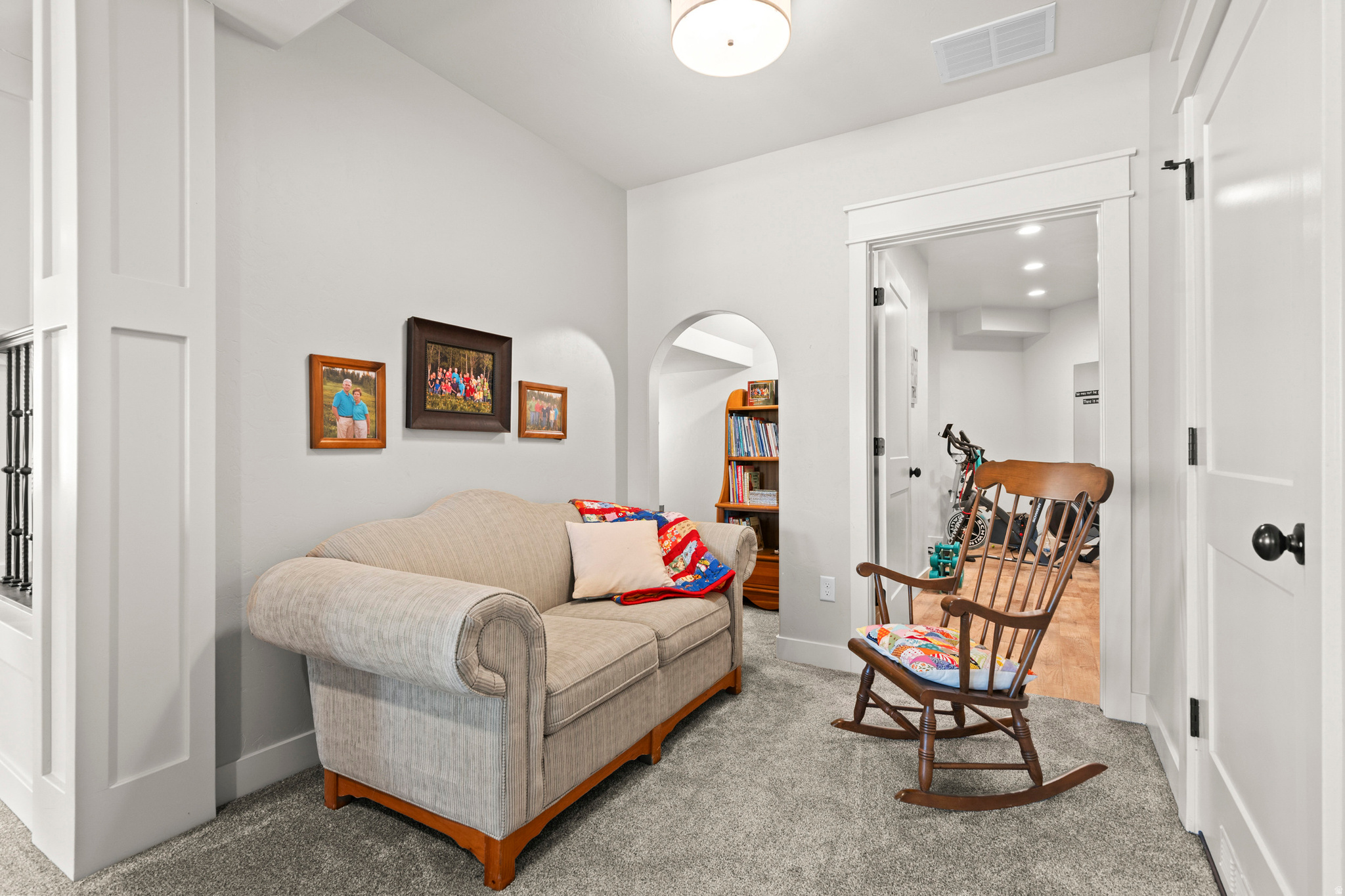 MOUNTAIN VIEW - Residential