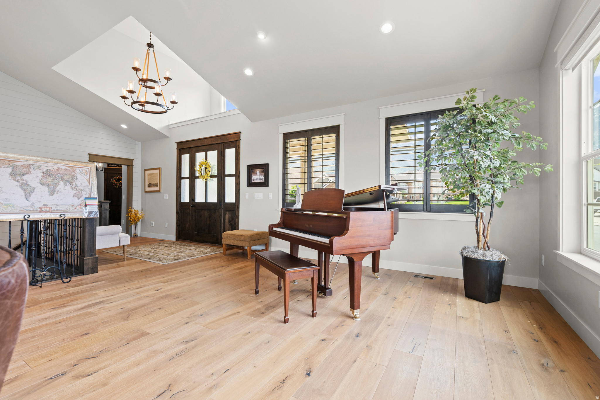 MOUNTAIN VIEW - Residential
