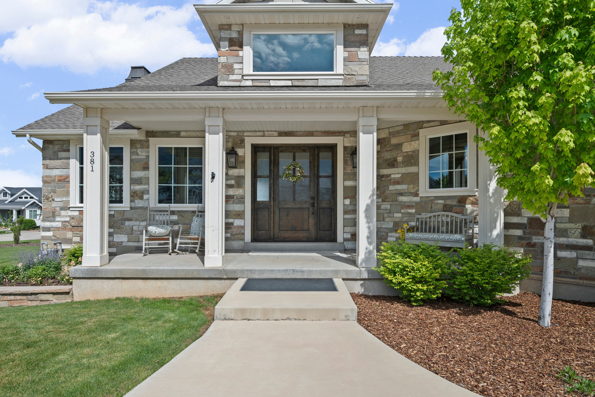 MOUNTAIN VIEW - Residential