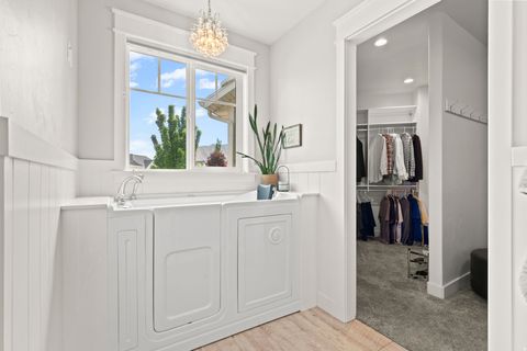 Tiny photo for 381 E 1260 S, Salem, UT 84653 (MLS # 2156885)