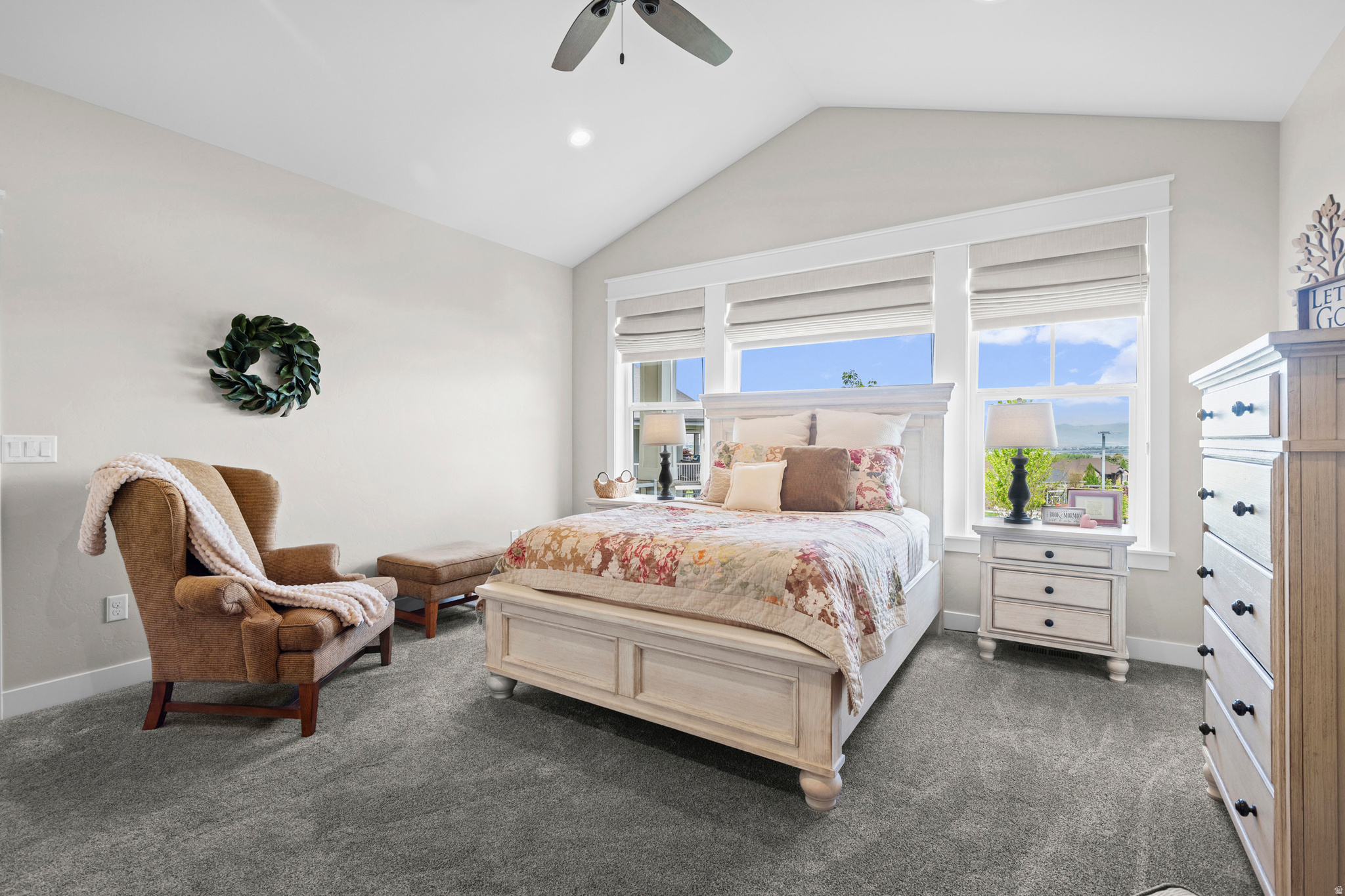 MOUNTAIN VIEW - Residential