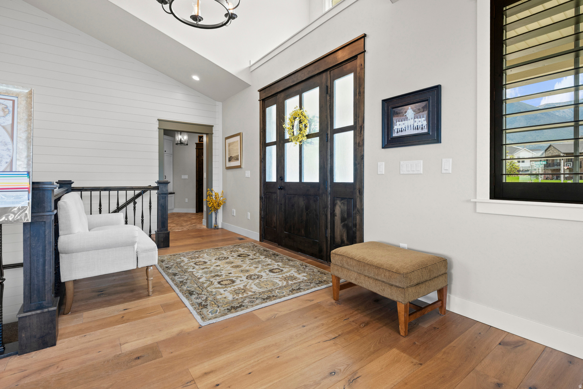 MOUNTAIN VIEW - Residential