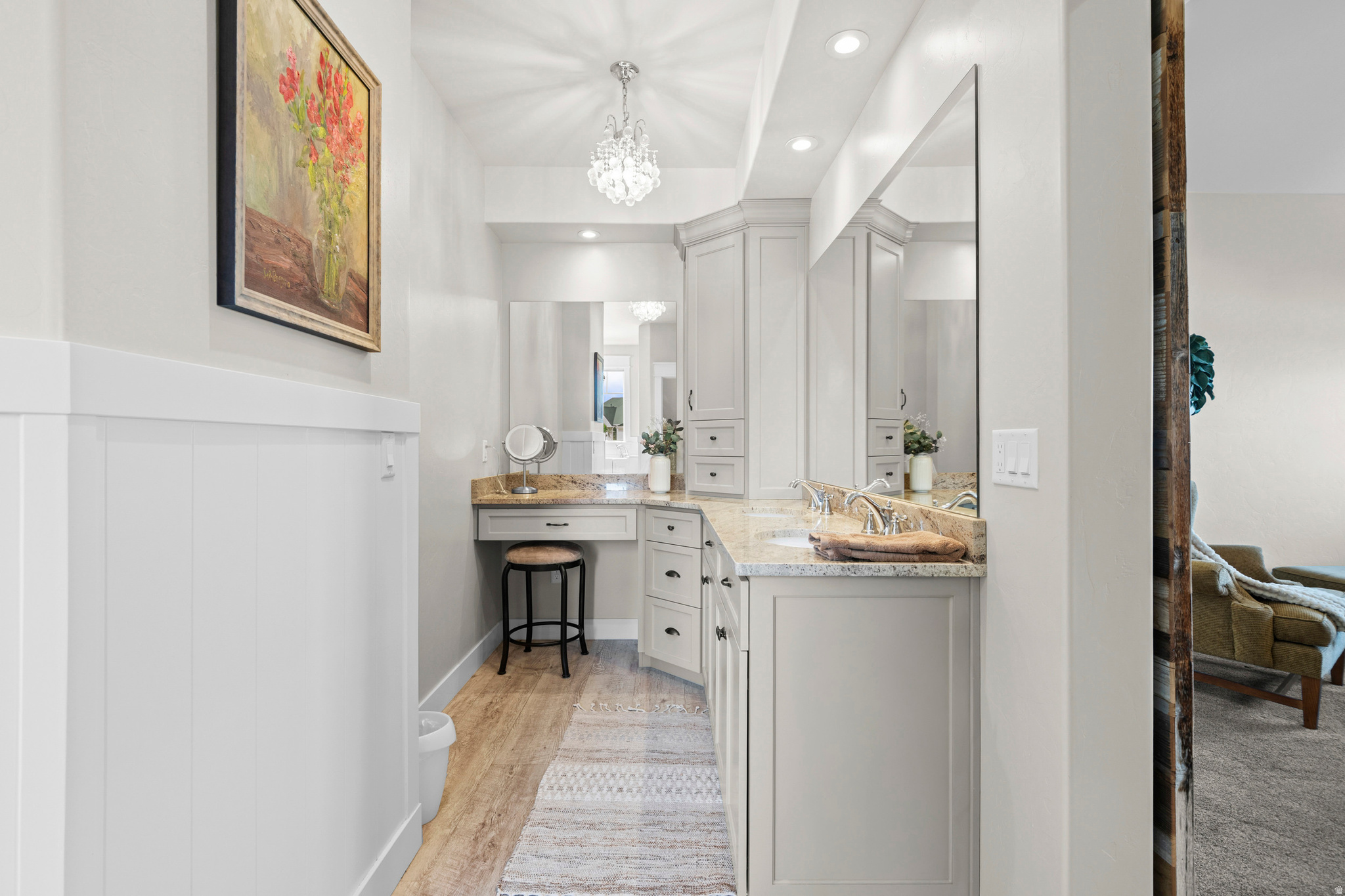MOUNTAIN VIEW - Residential