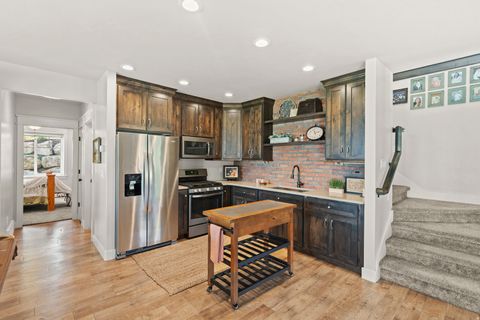 Tiny photo for 381 E 1260 S, Salem, UT 84653 (MLS # 2156885)