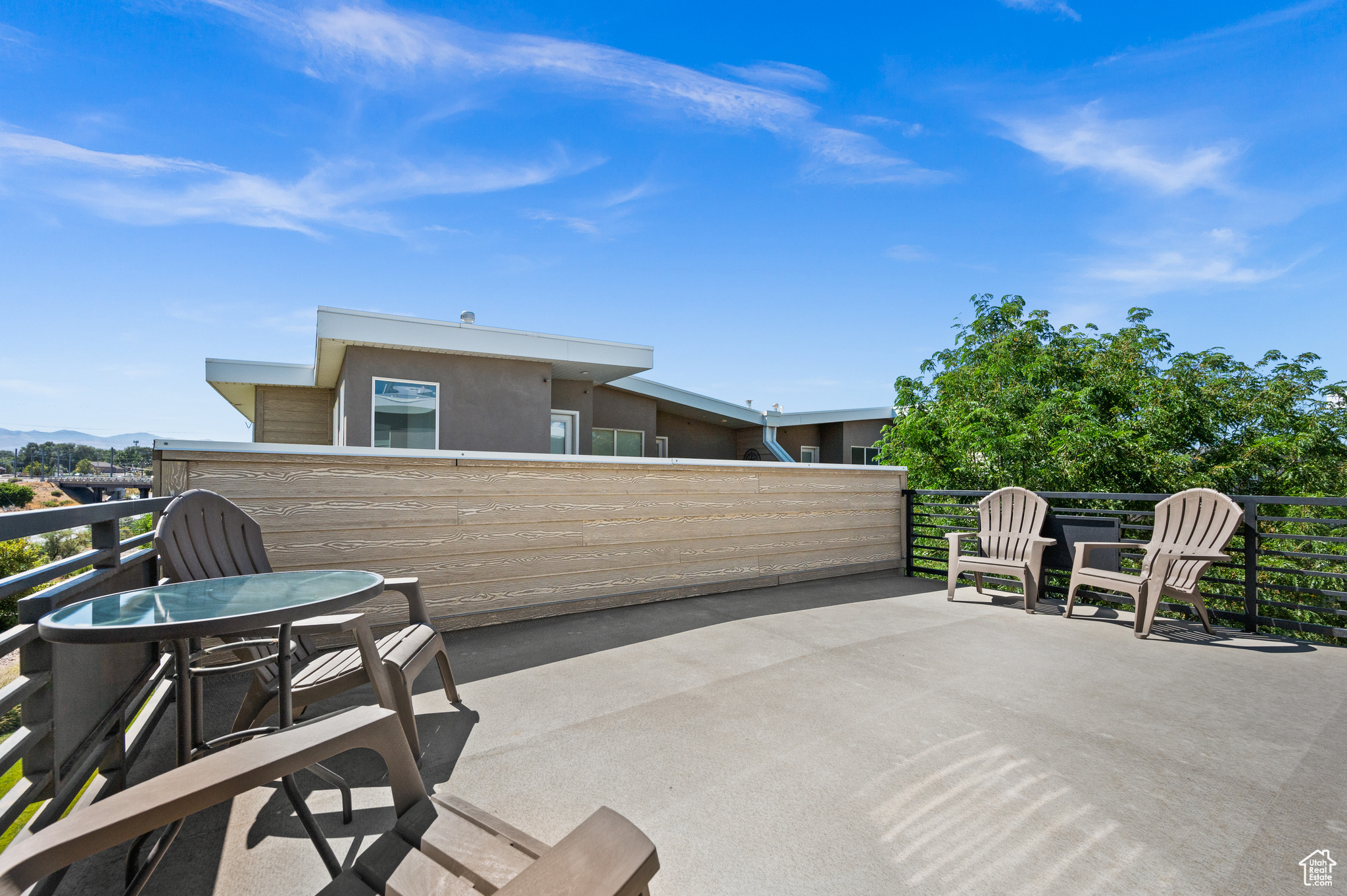 ROOFTOPS @ 7800 - Residential