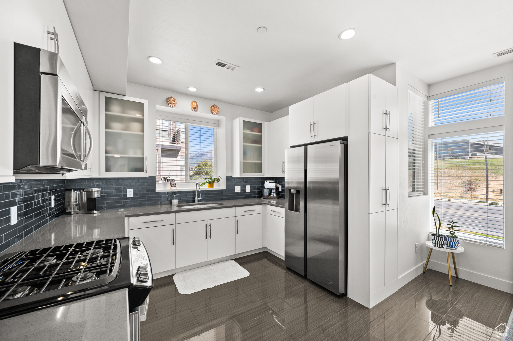 ROOFTOPS @ 7800 - Residential