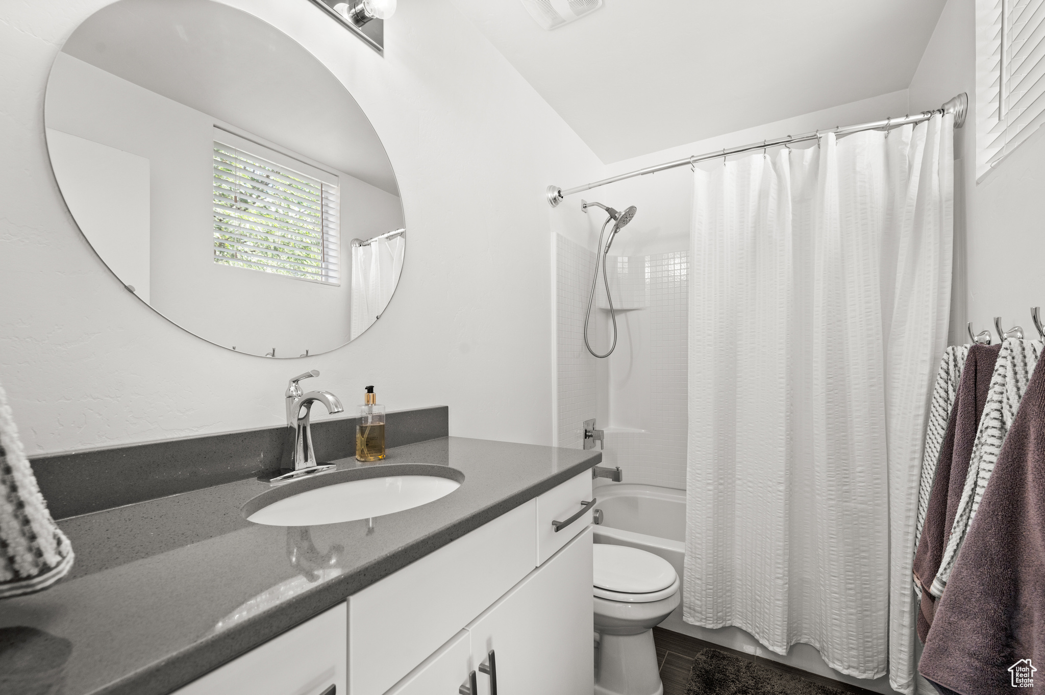 ROOFTOPS @ 7800 - Residential