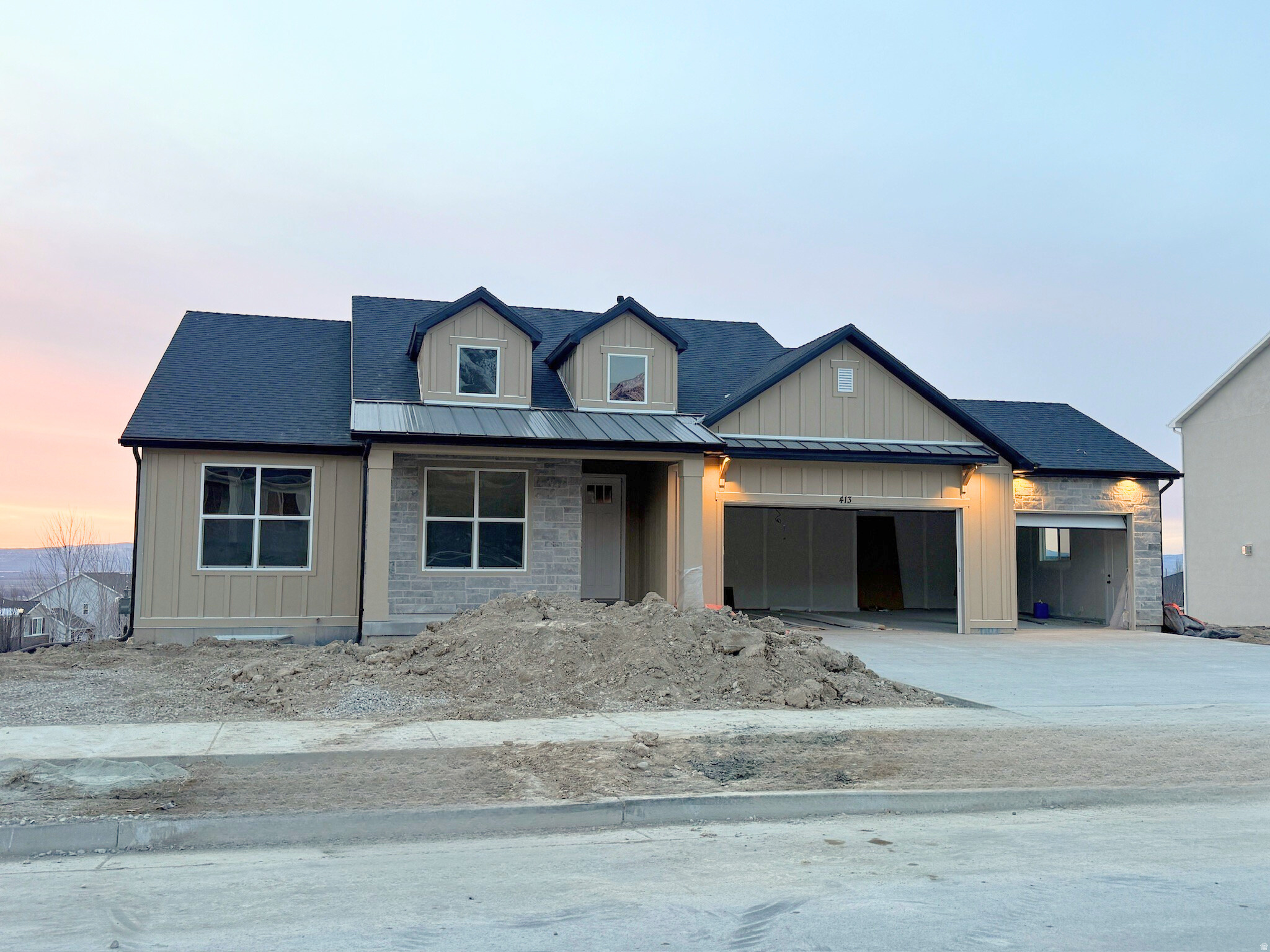 SMITHFIELD RIDGES - Residential