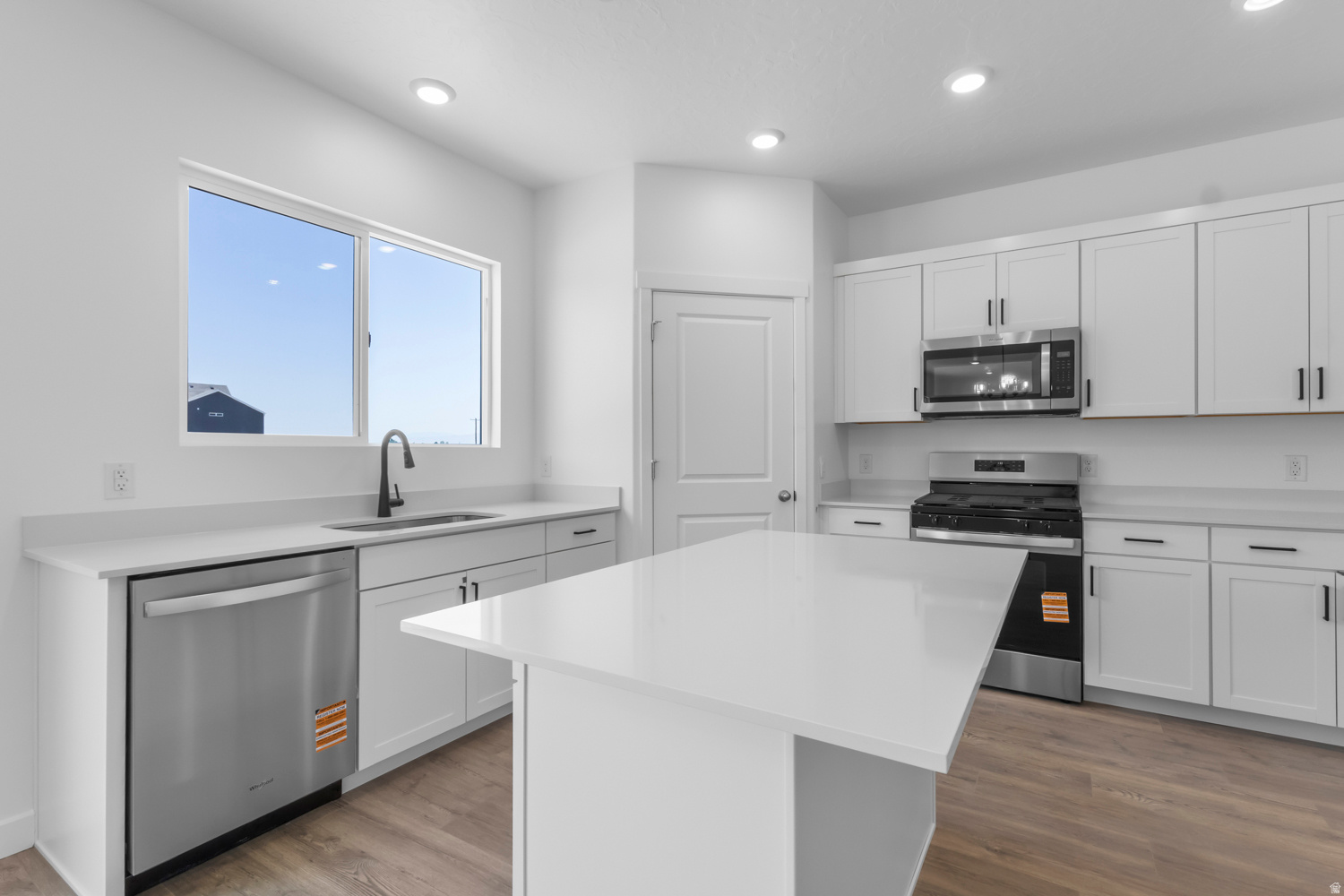 WEST MEADOWS ESTATES - Residential