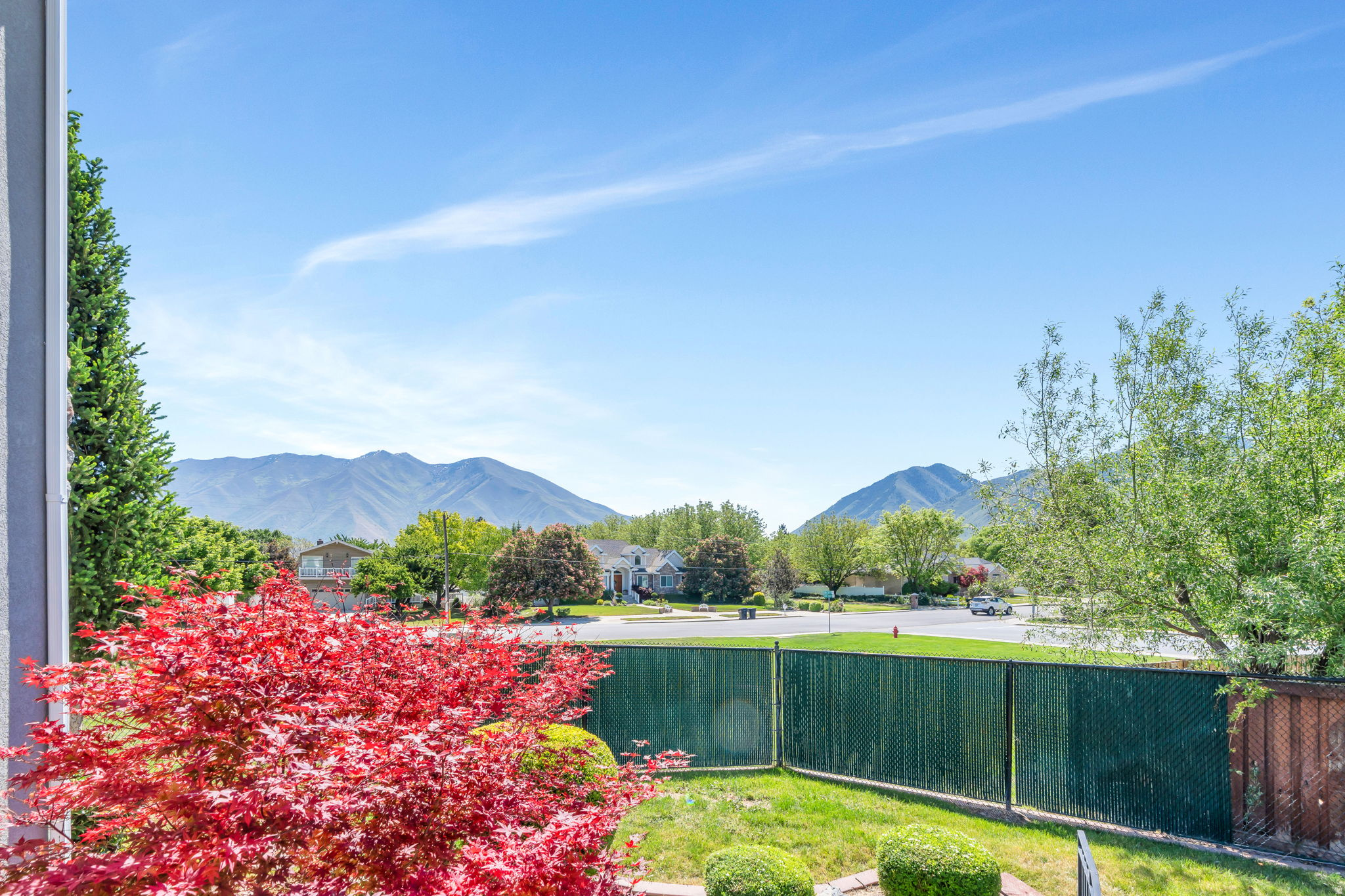 KNOLLCREST - Residential