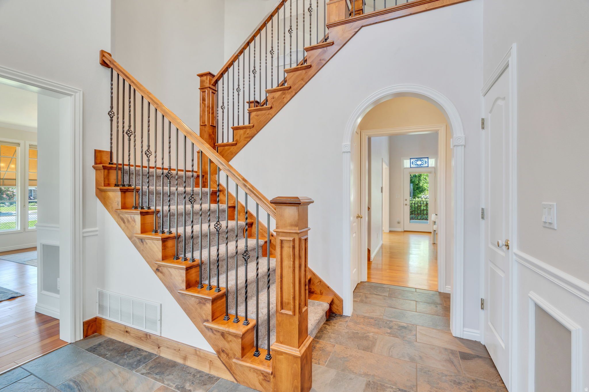 KNOLLCREST - Residential