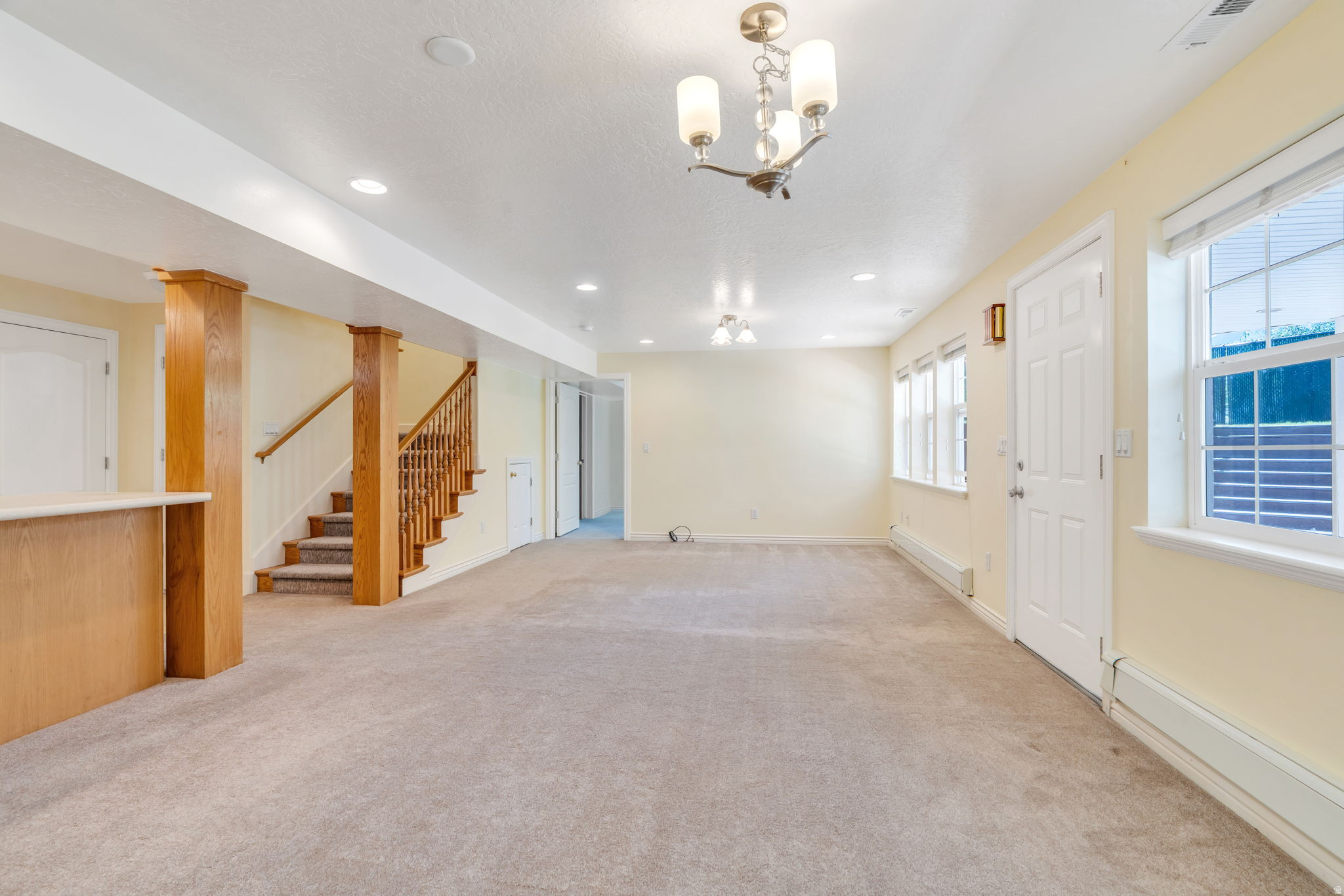 KNOLLCREST - Residential