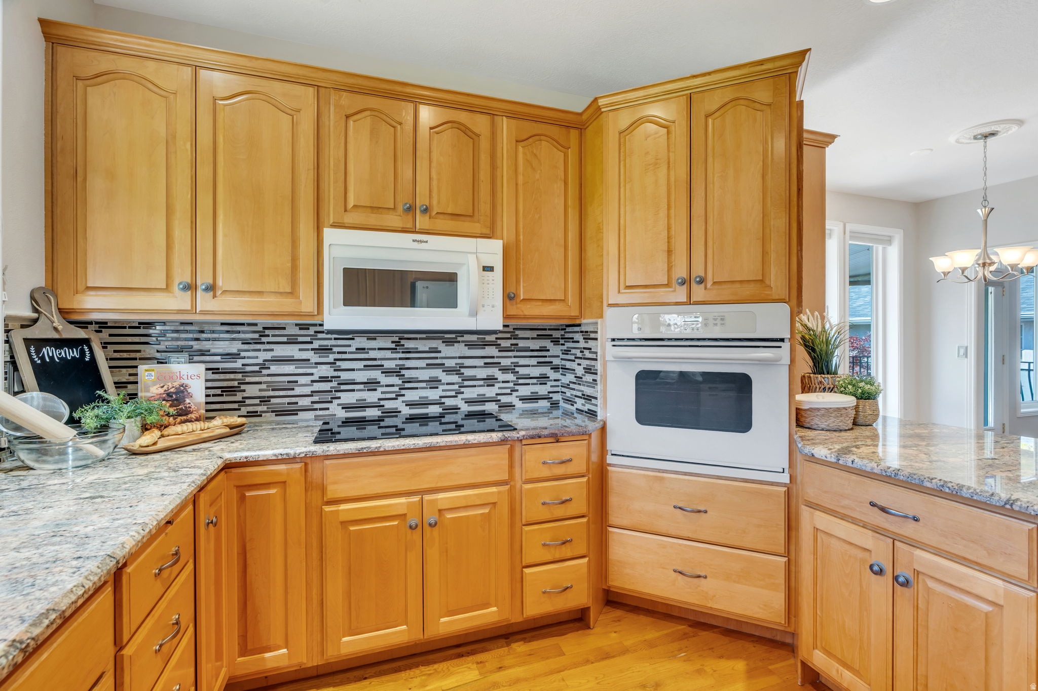 KNOLLCREST - Residential