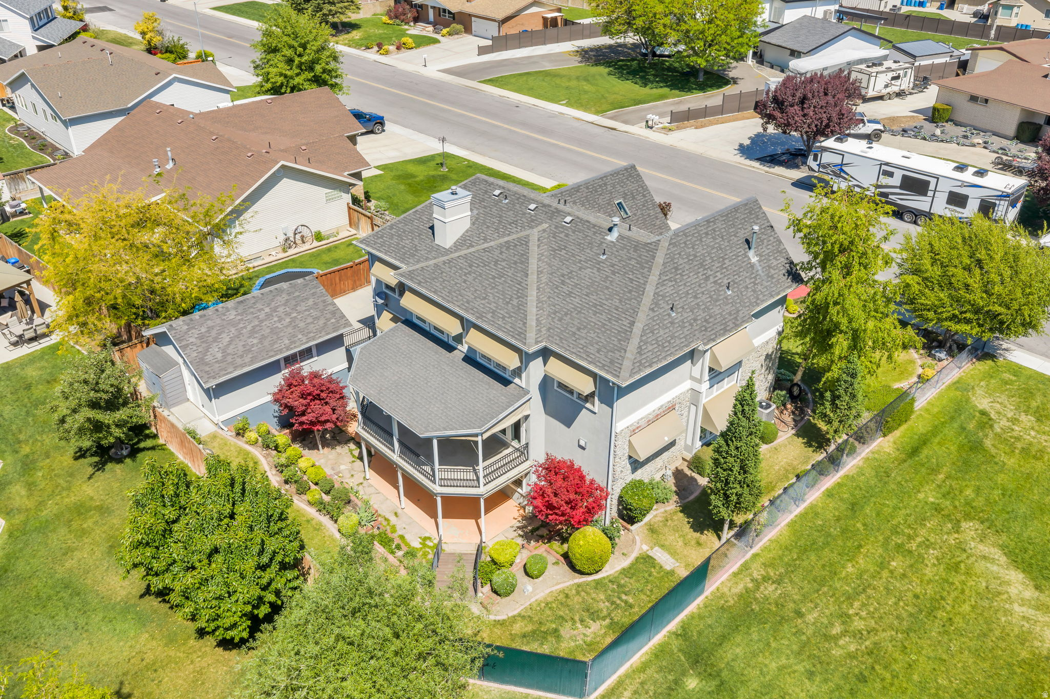 KNOLLCREST - Residential