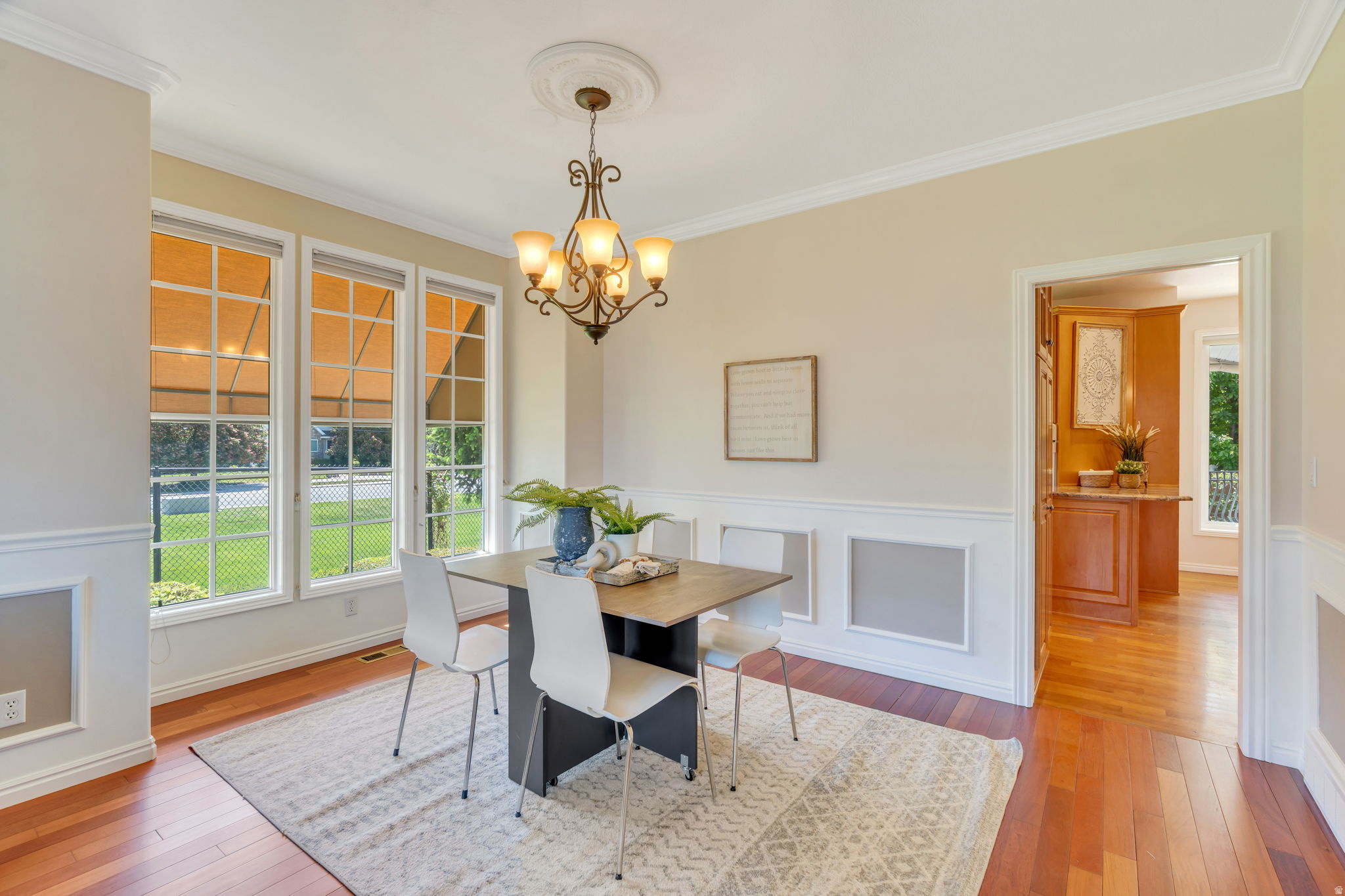 KNOLLCREST - Residential