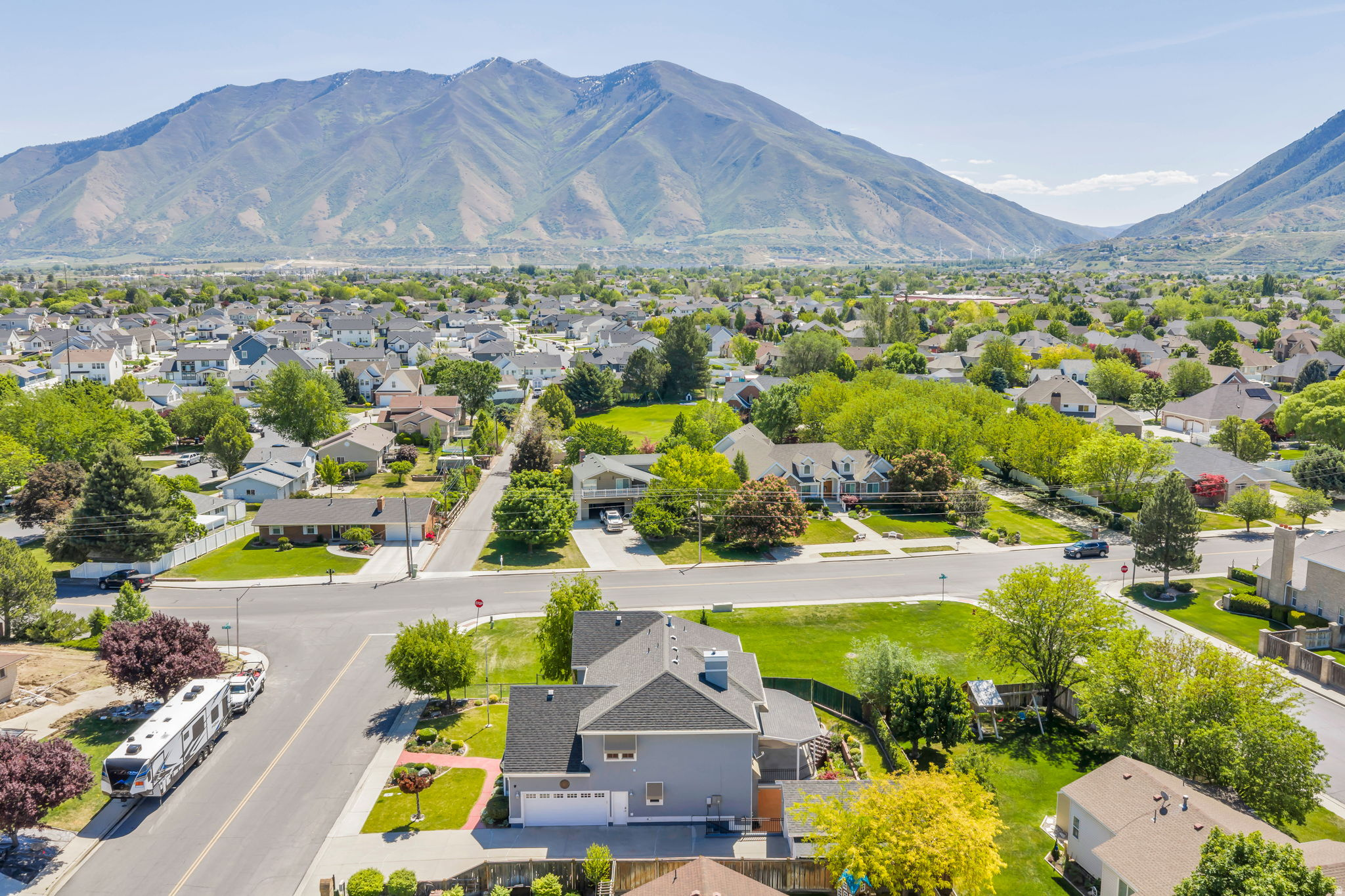 KNOLLCREST - Residential