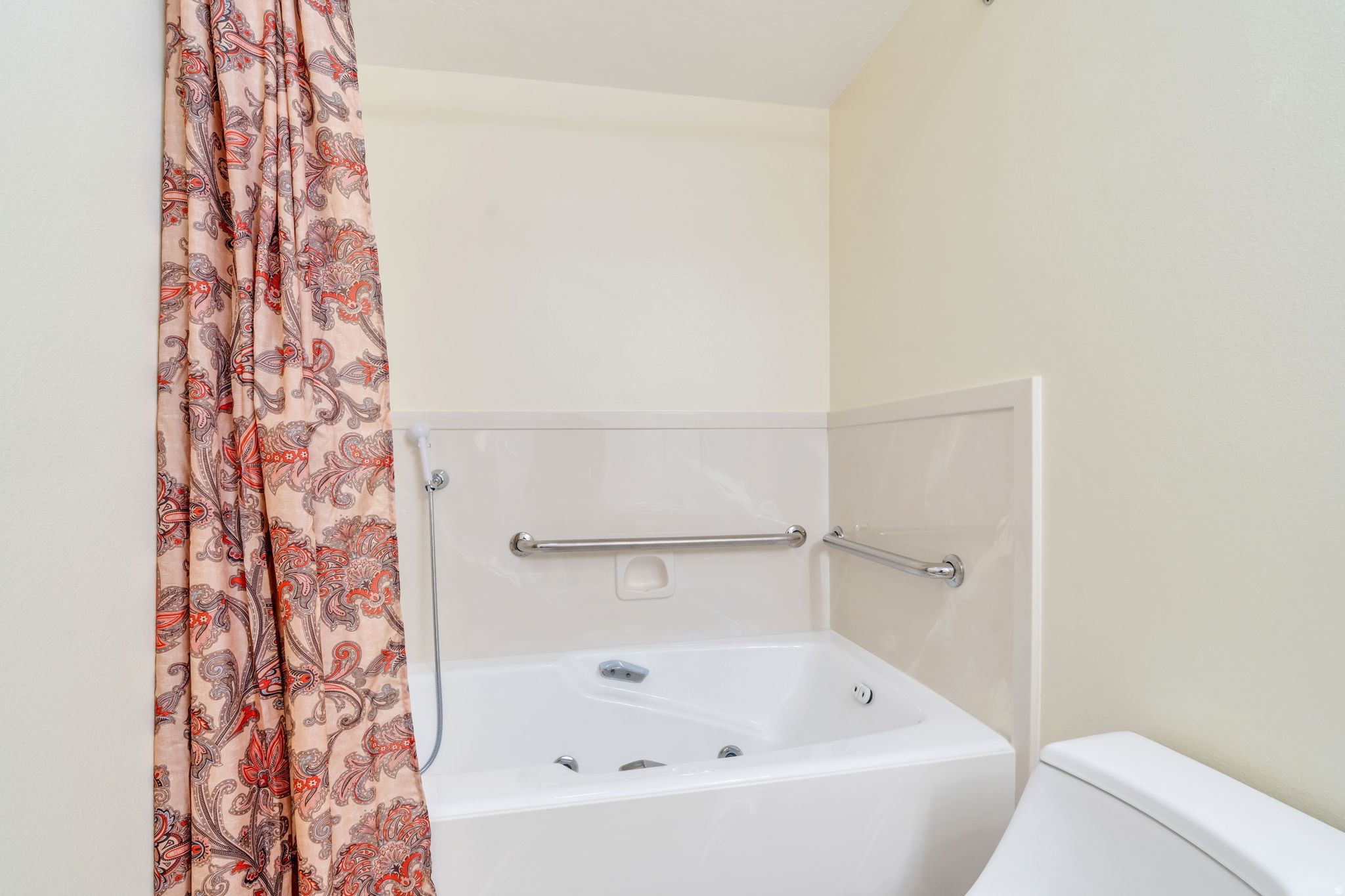 KNOLLCREST - Residential