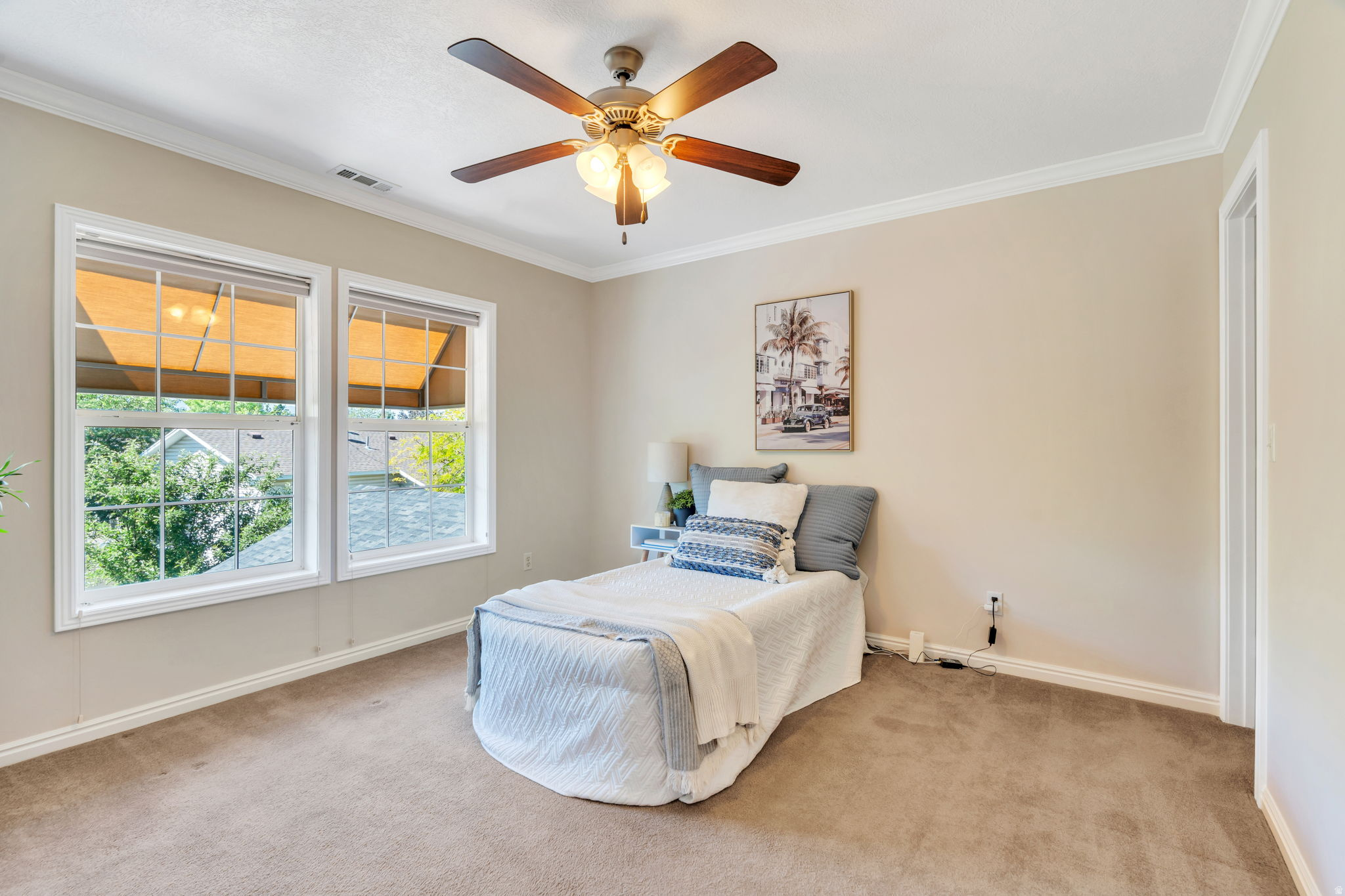 KNOLLCREST - Residential