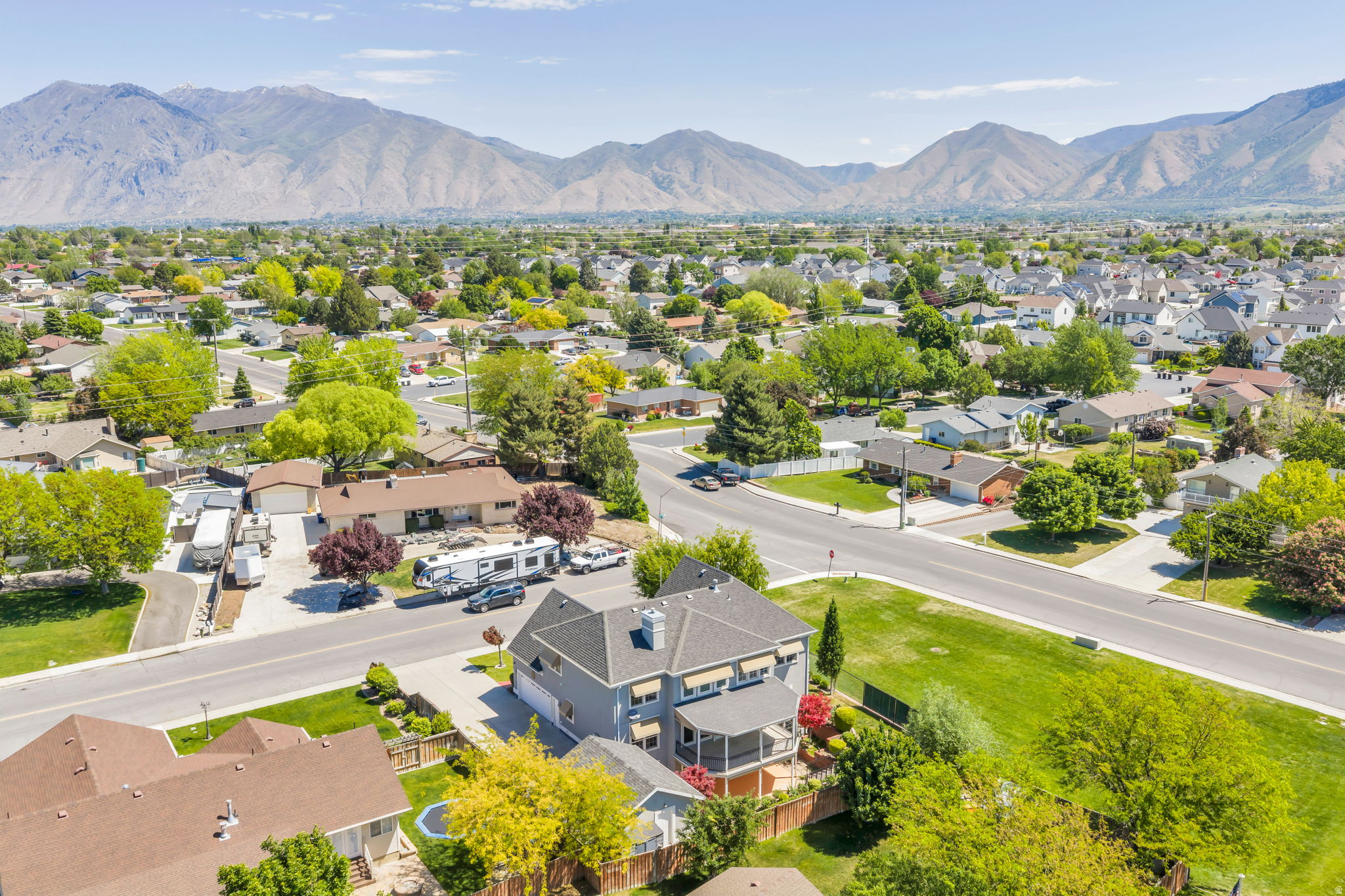 KNOLLCREST - Residential