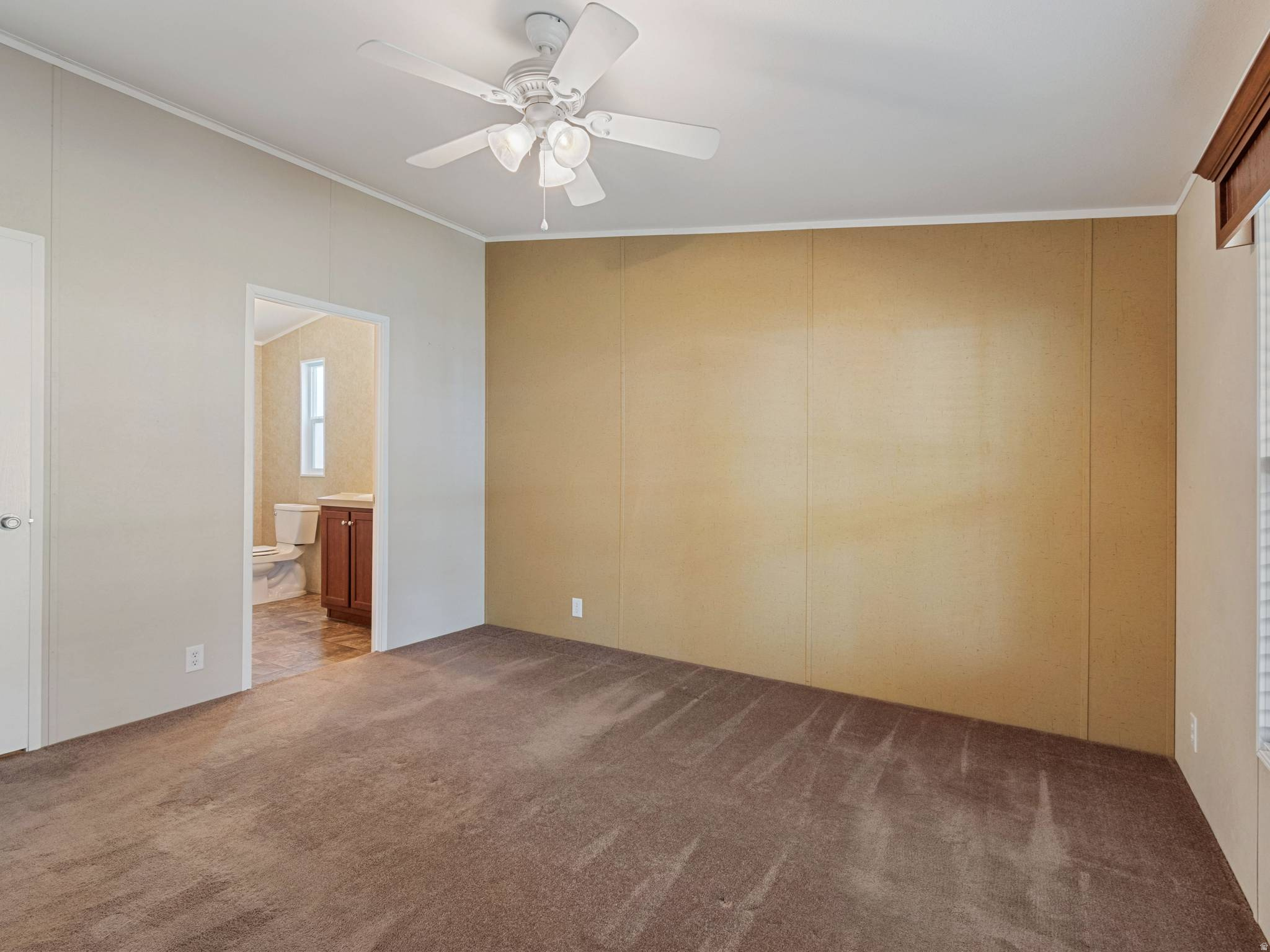 ROLLING HILLS - Residential