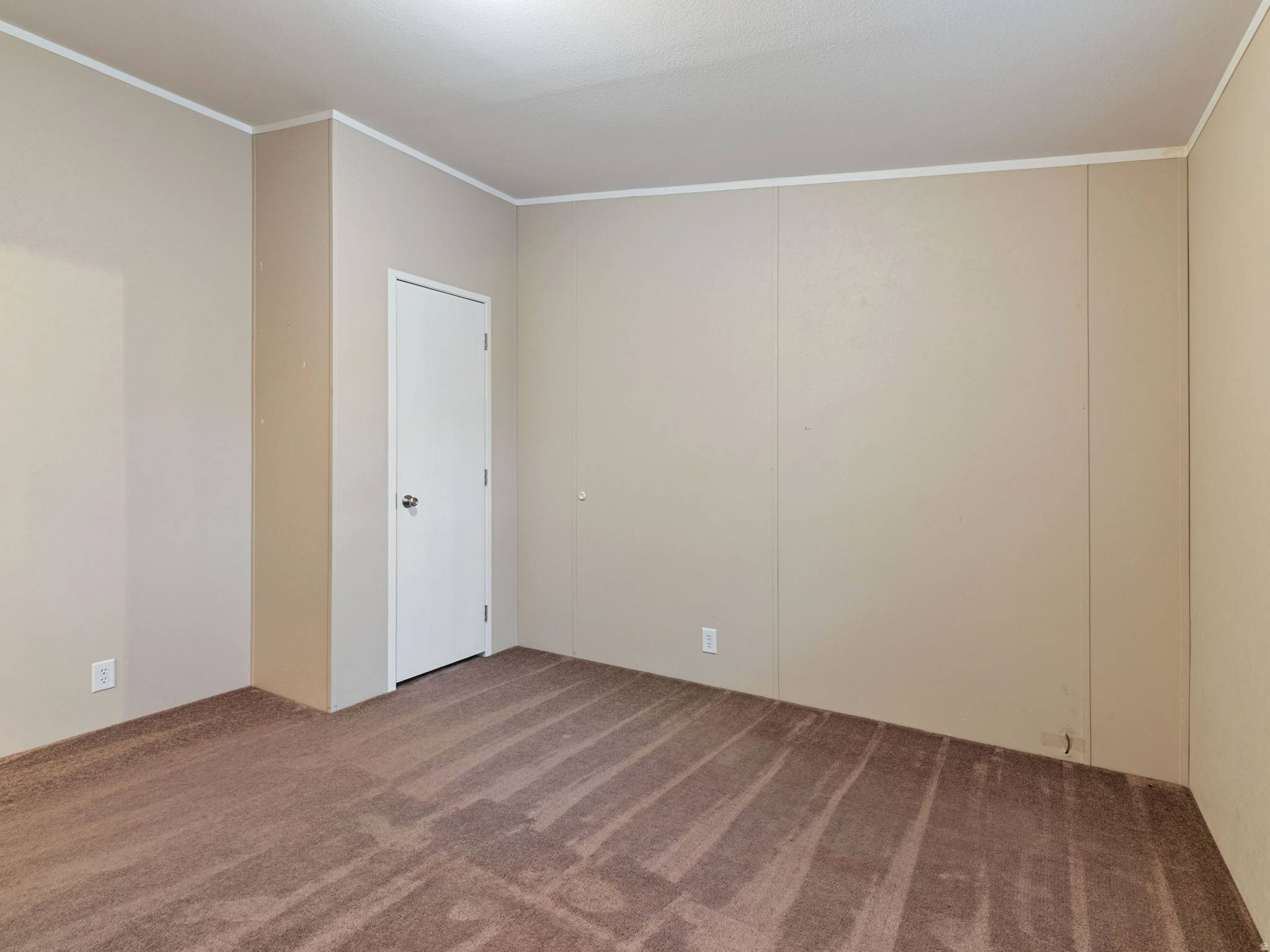 ROLLING HILLS - Residential