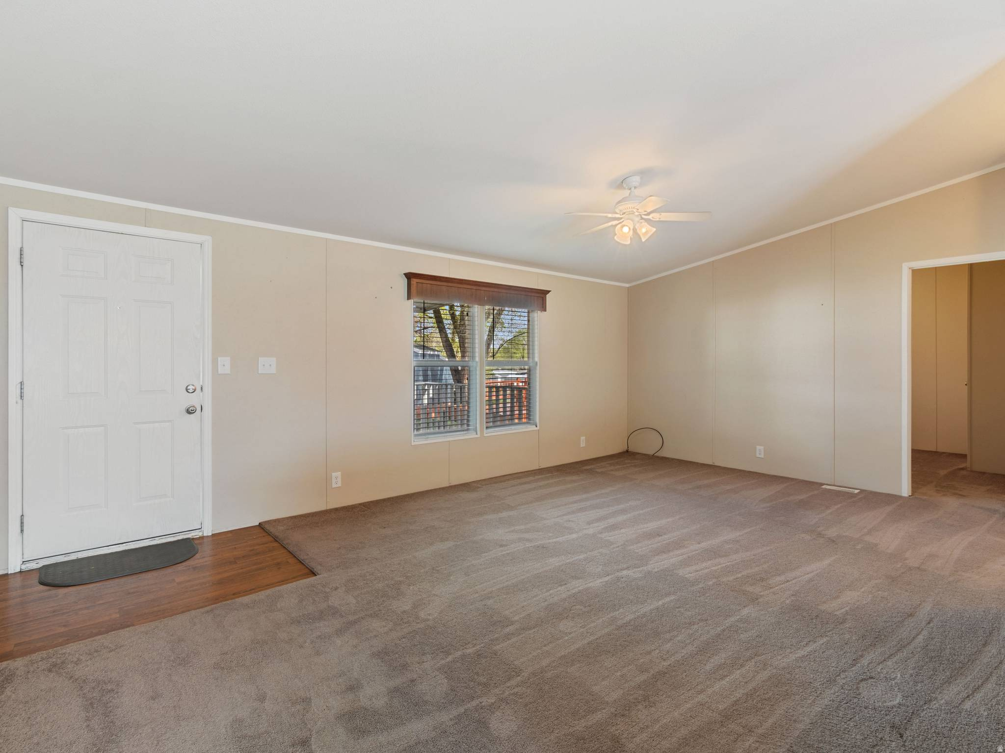 ROLLING HILLS - Residential