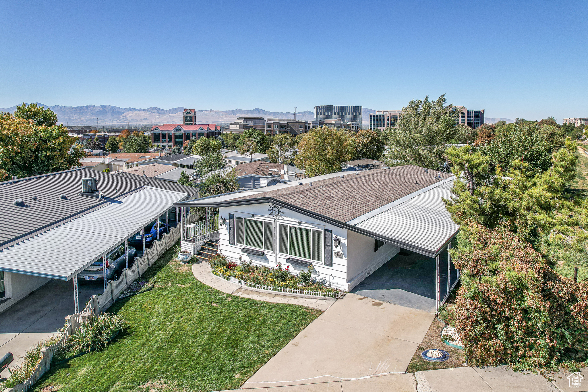 9882 S Morning Star Way, Sandy, Utah image 3