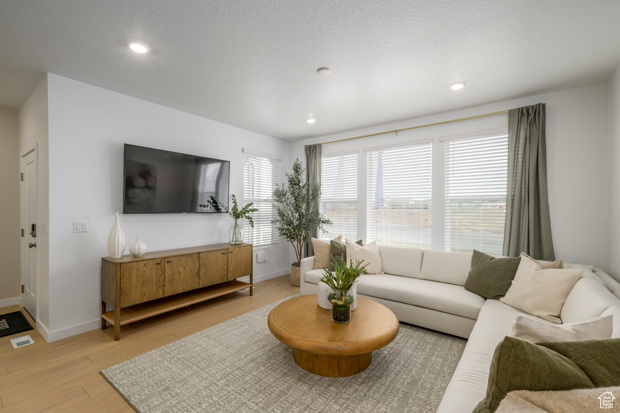 SIENNA HILLS - Residential