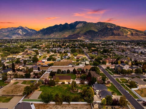 Tiny photo for 419 E 12100 S, Draper, UT 84020 (MLS # 2180260)