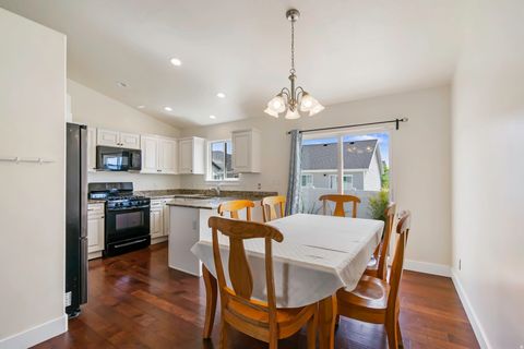 Tiny photo for 2428 E JIM BRIDGER DR, Eagle Mountain, UT 84005 (MLS # 2153291)