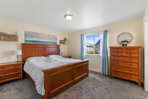 Tiny photo for 2428 E JIM BRIDGER DR, Eagle Mountain, UT 84005 (MLS # 2153291)