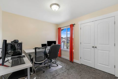 Tiny photo for 2428 E JIM BRIDGER DR, Eagle Mountain, UT 84005 (MLS # 2153291)
