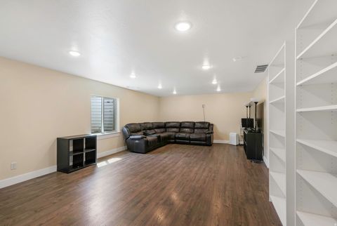 Tiny photo for 2428 E JIM BRIDGER DR, Eagle Mountain, UT 84005 (MLS # 2153291)