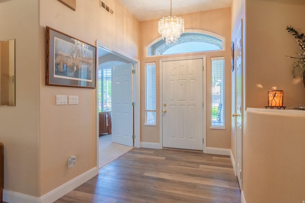 Photo of 3729 RACHEL DR, Santa Clara, UT 84765 (MLS # 2171877)