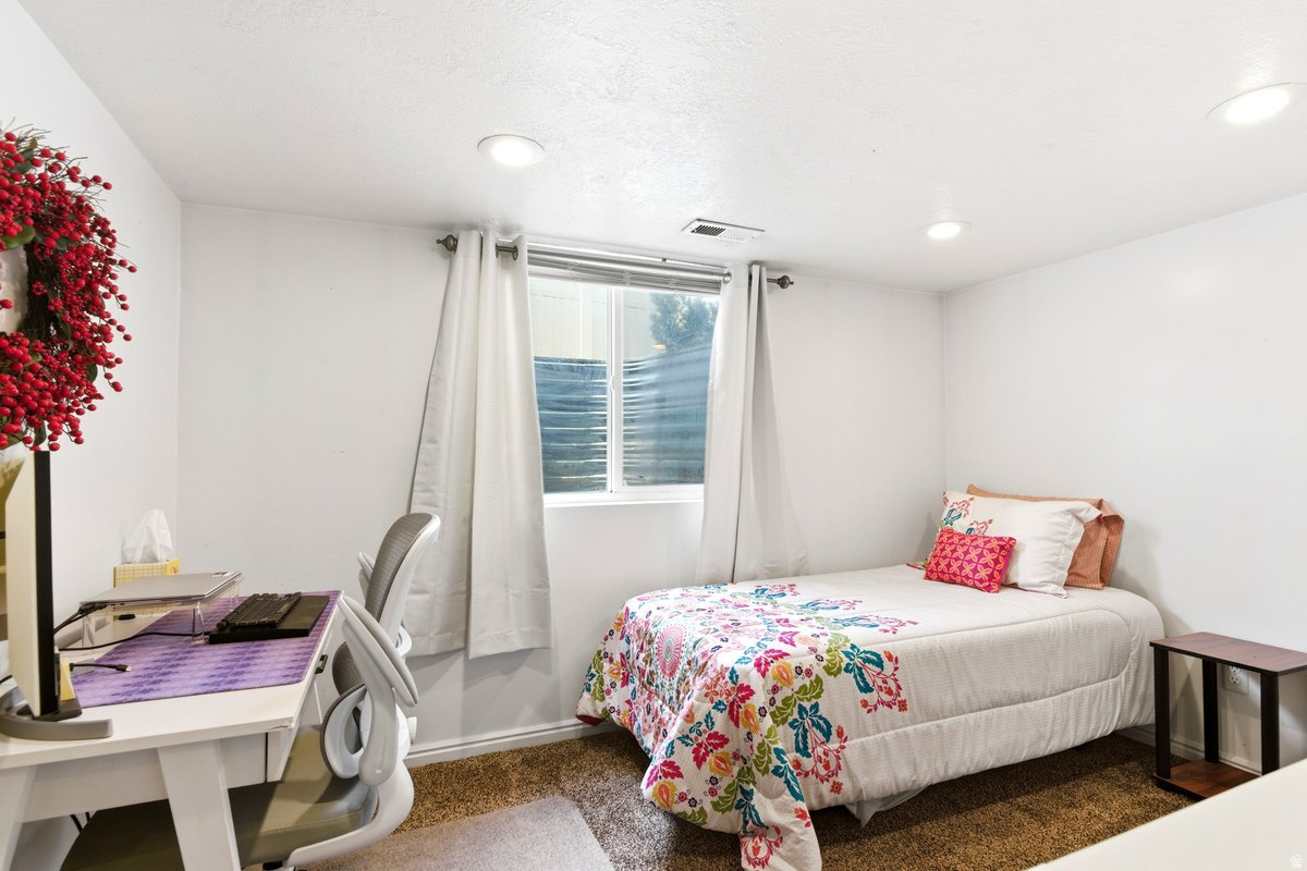KATIE'S PLACE - Residential
