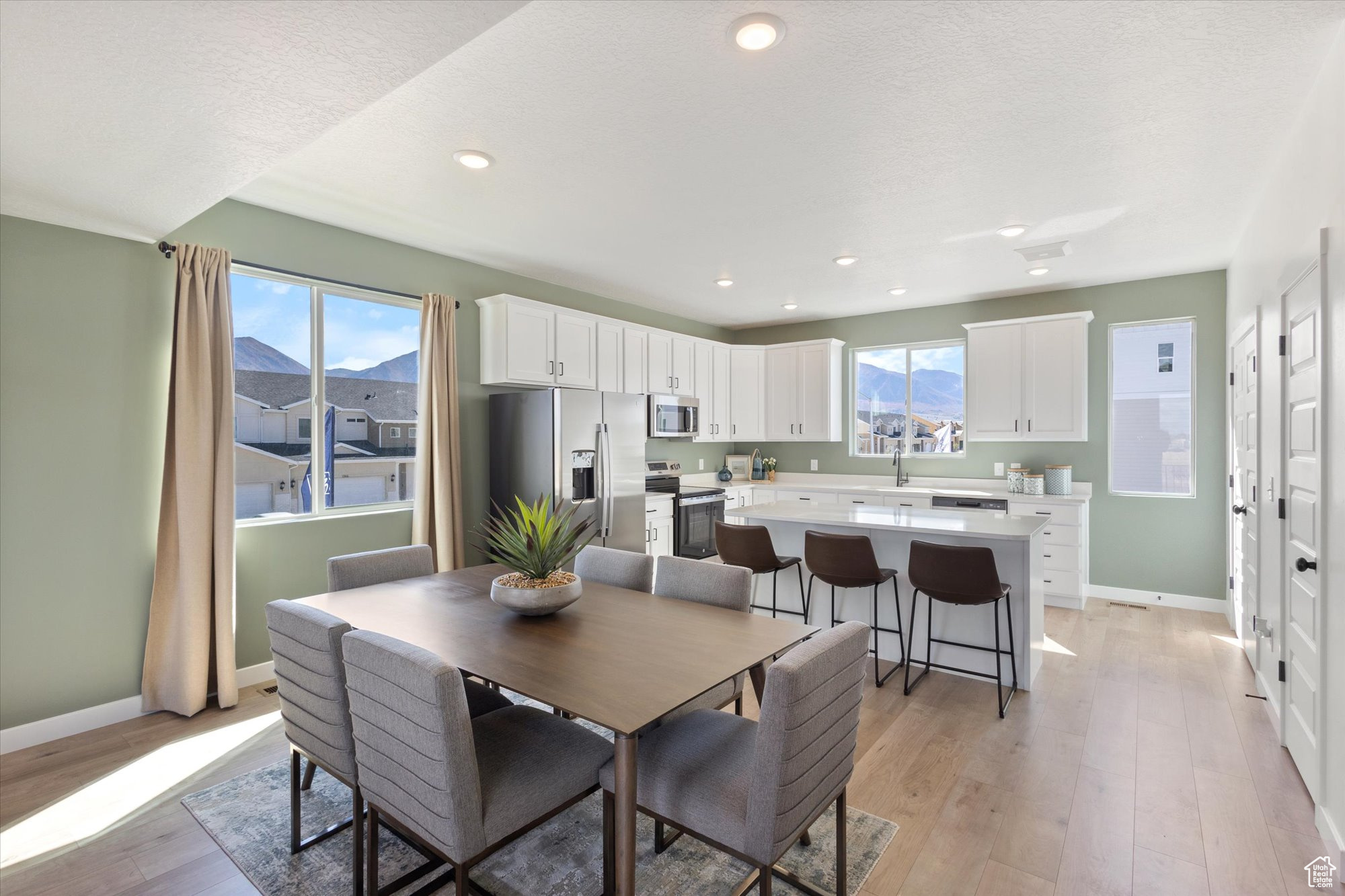 ARROWHEAD RANCH - Residential