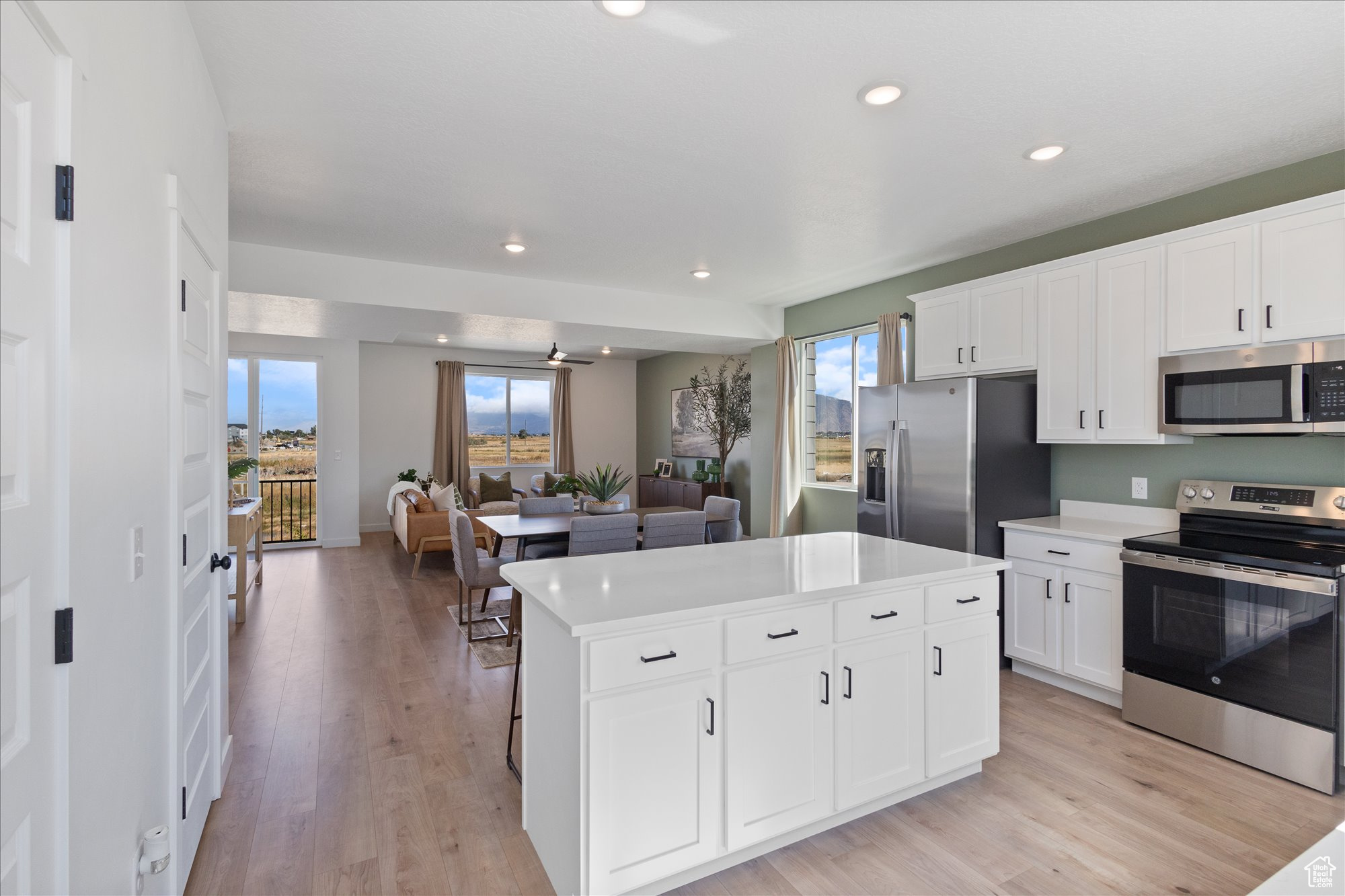 ARROWHEAD RANCH - Residential