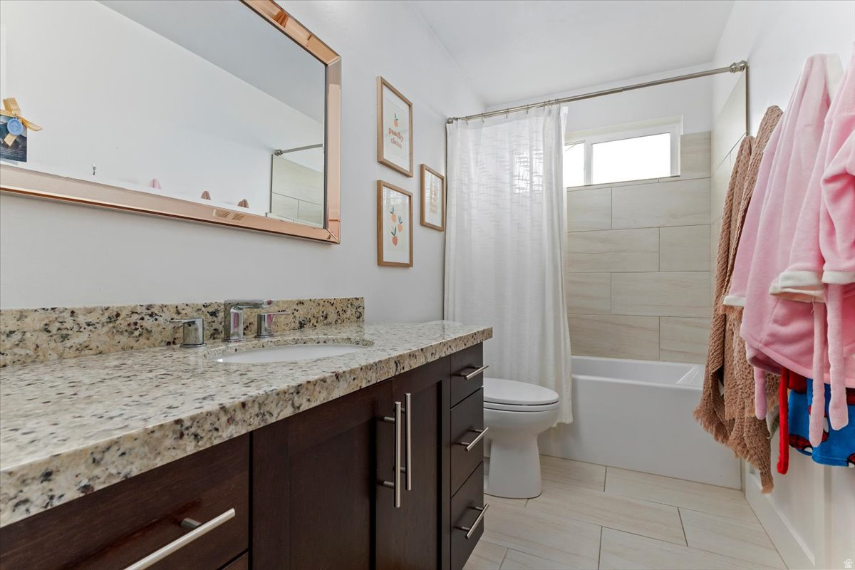 MAPLE HILLS - Residential