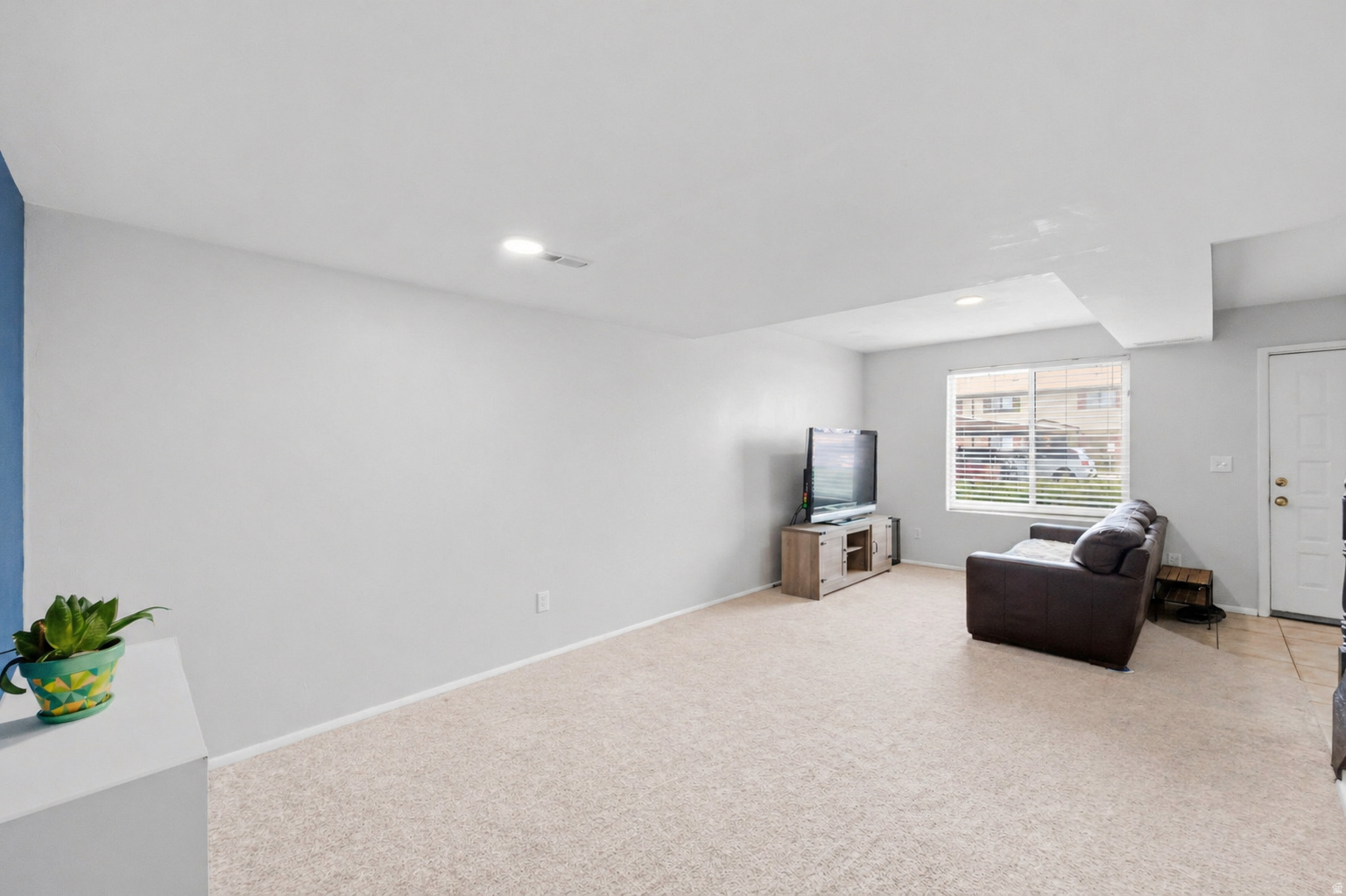 REDWOOD VILLAGE - Residential