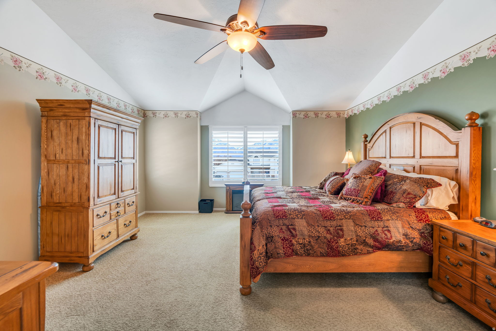 EDEN VIEW - Residential