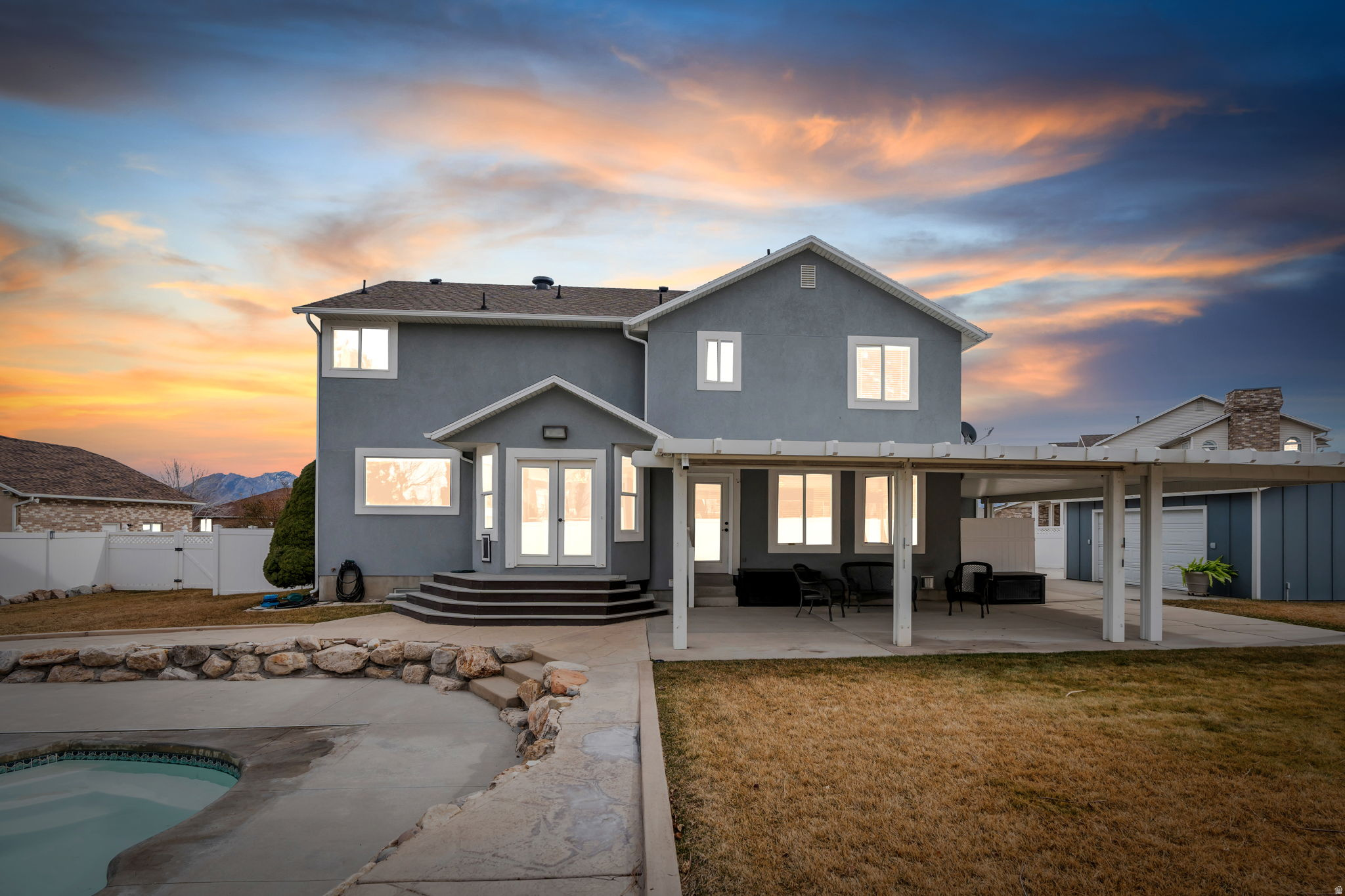 EDEN VIEW - Residential