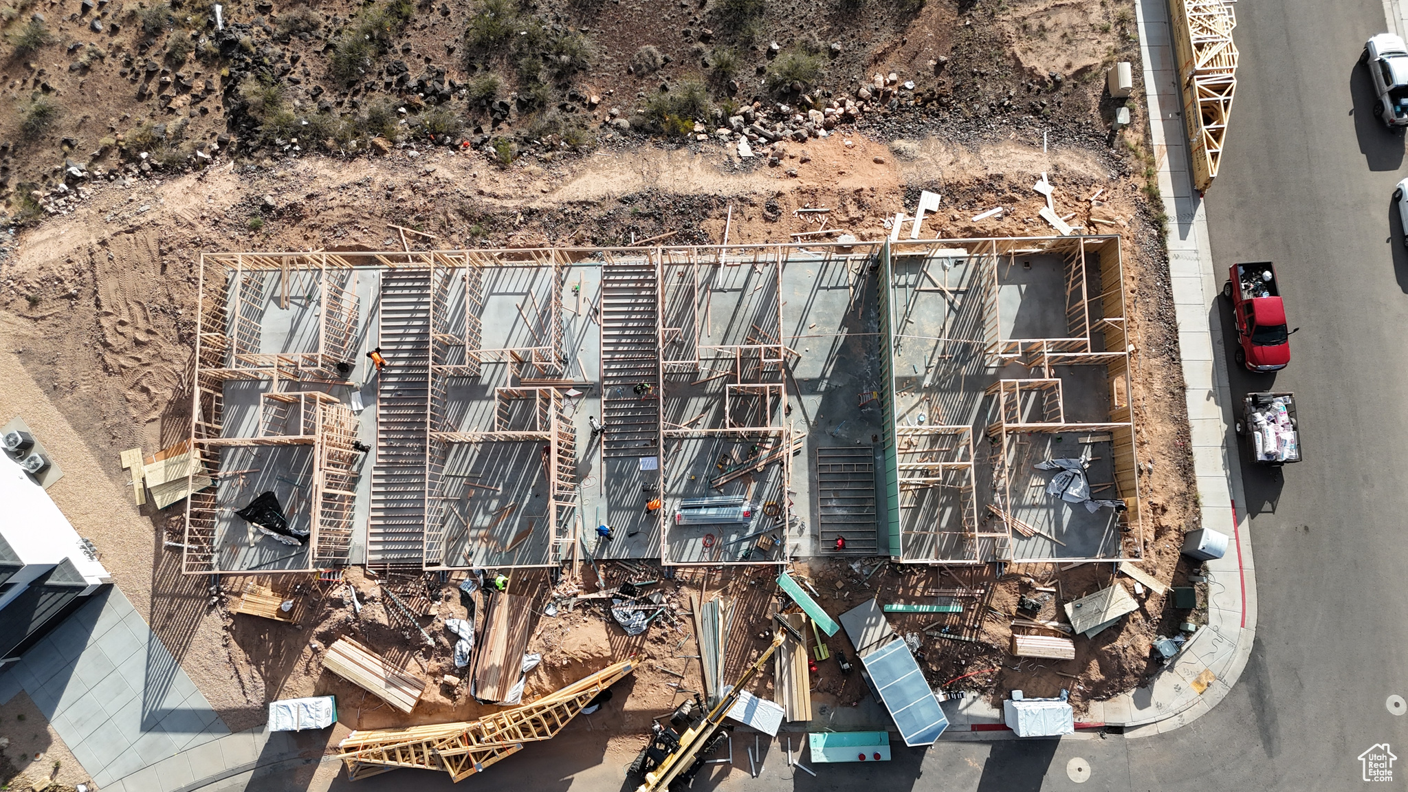 HURRICANE VIEWS - Residential