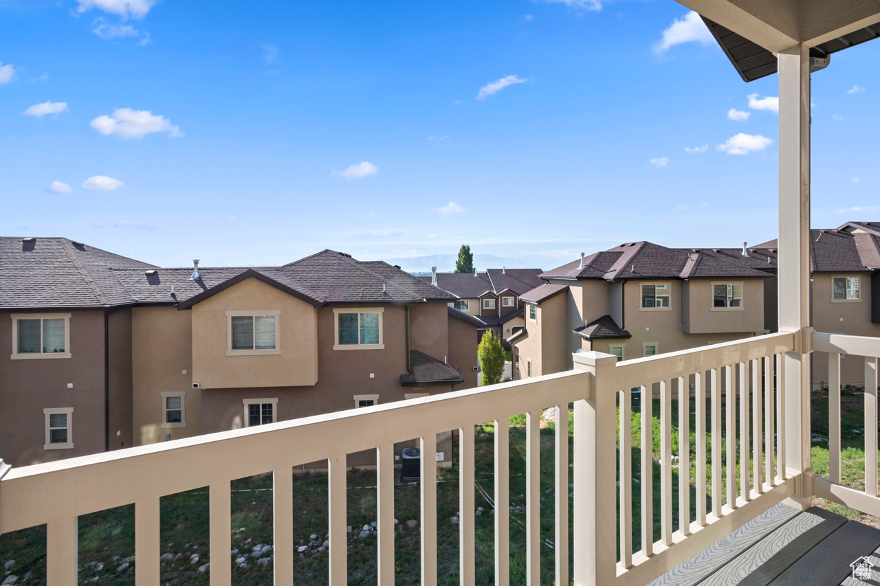 ASPEN SUMMIT AT SUNRIDGE HILLS - Residential