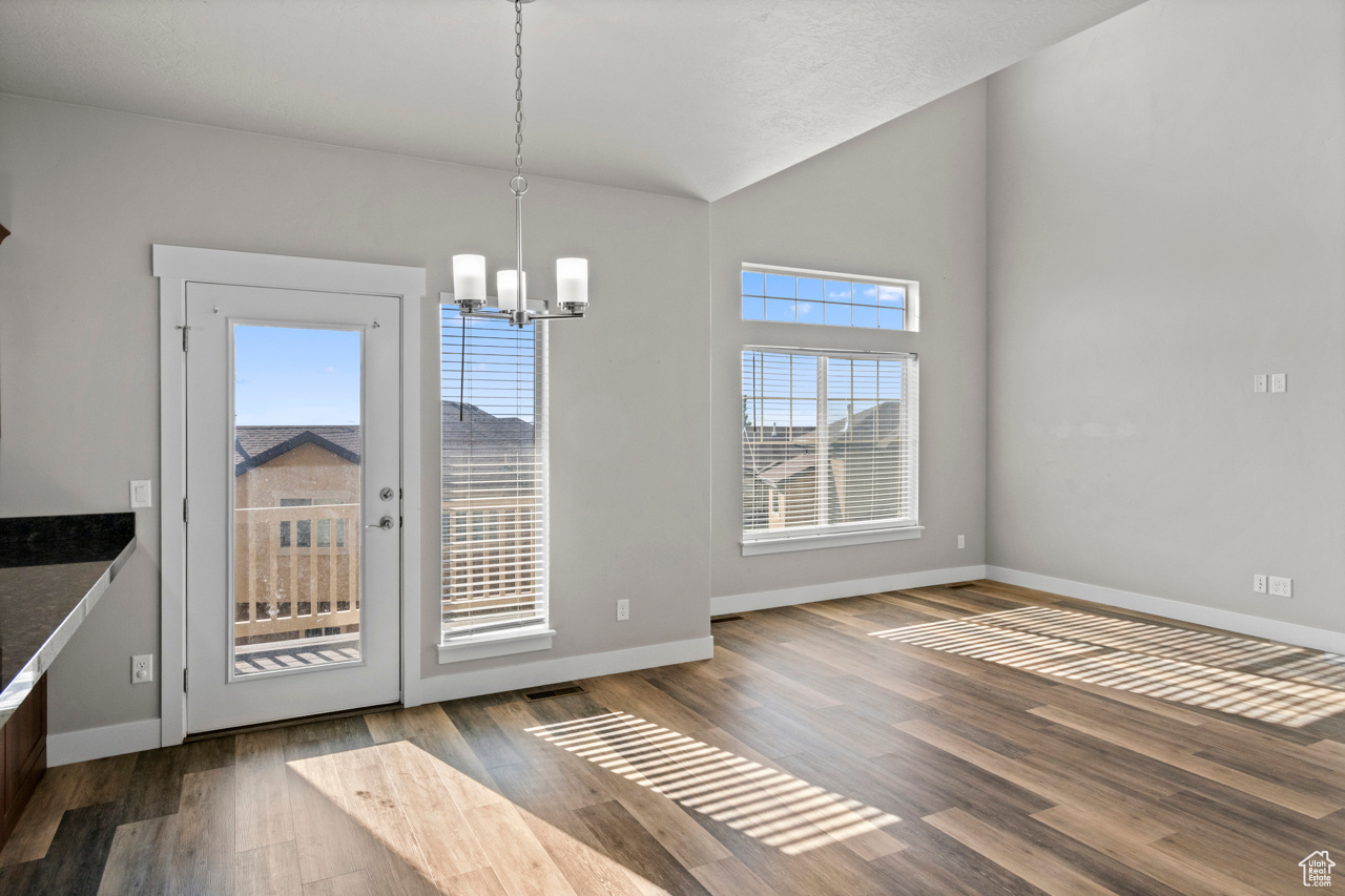ASPEN SUMMIT AT SUNRIDGE HILLS - Residential
