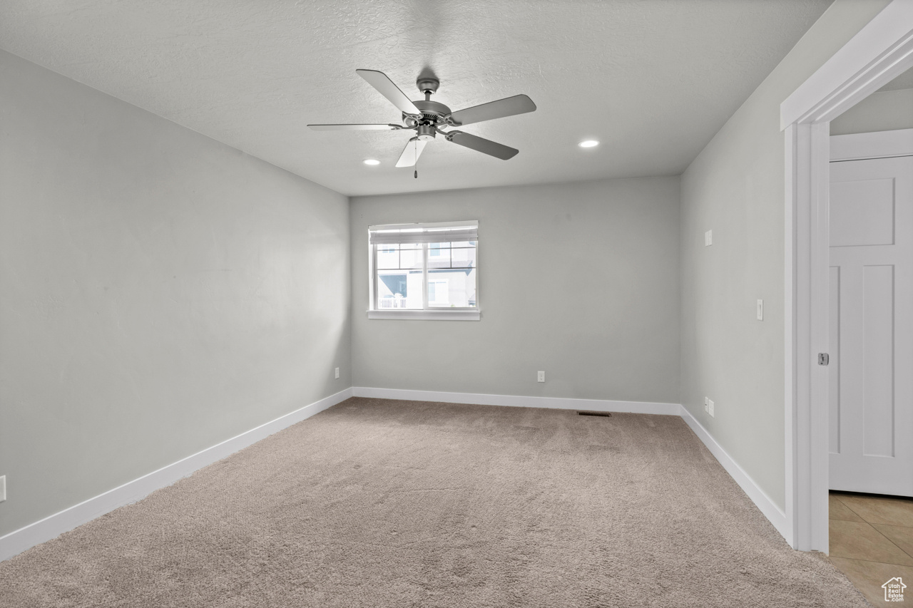 ASPEN SUMMIT AT SUNRIDGE HILLS - Residential