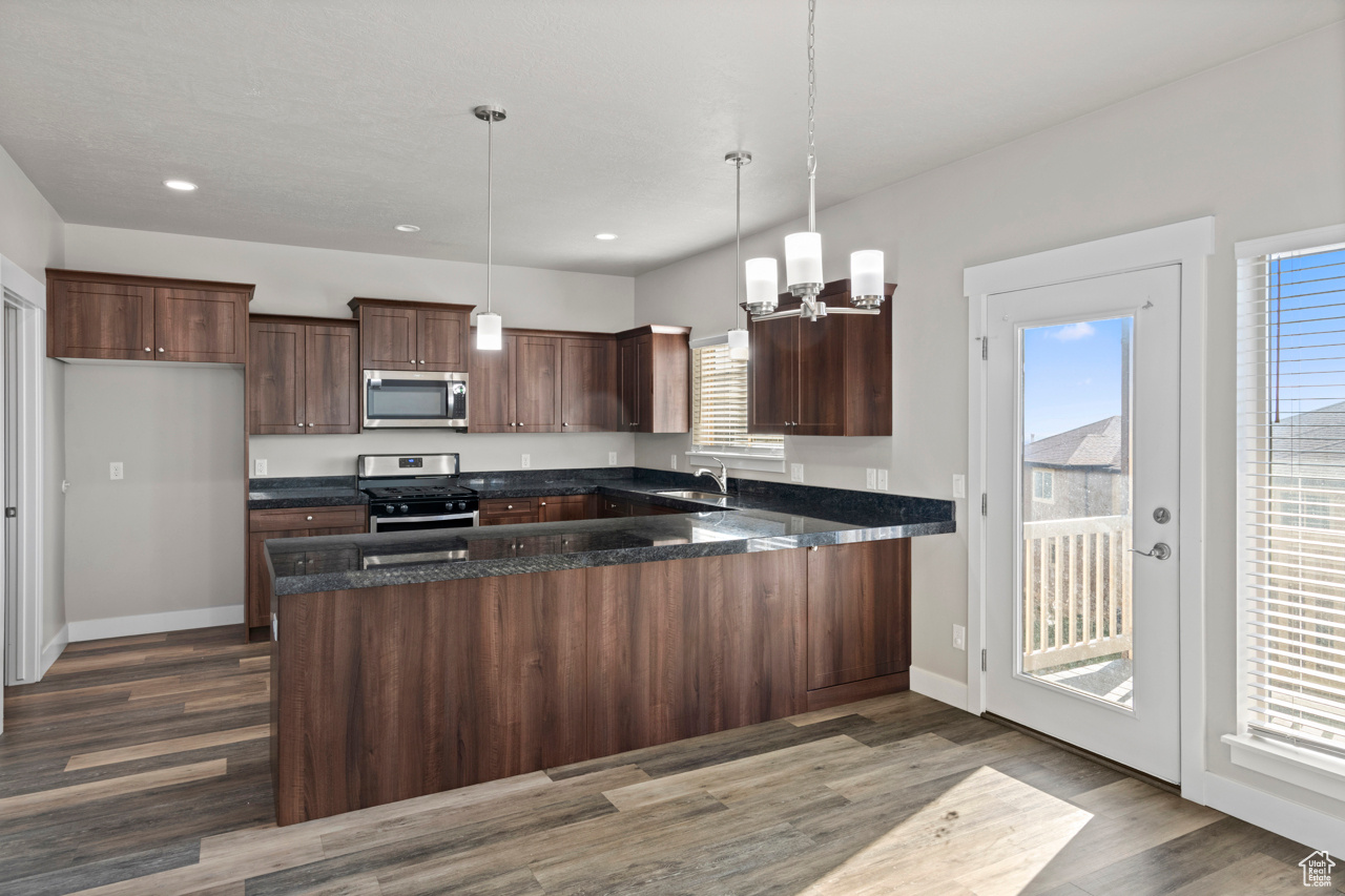 ASPEN SUMMIT AT SUNRIDGE HILLS - Residential